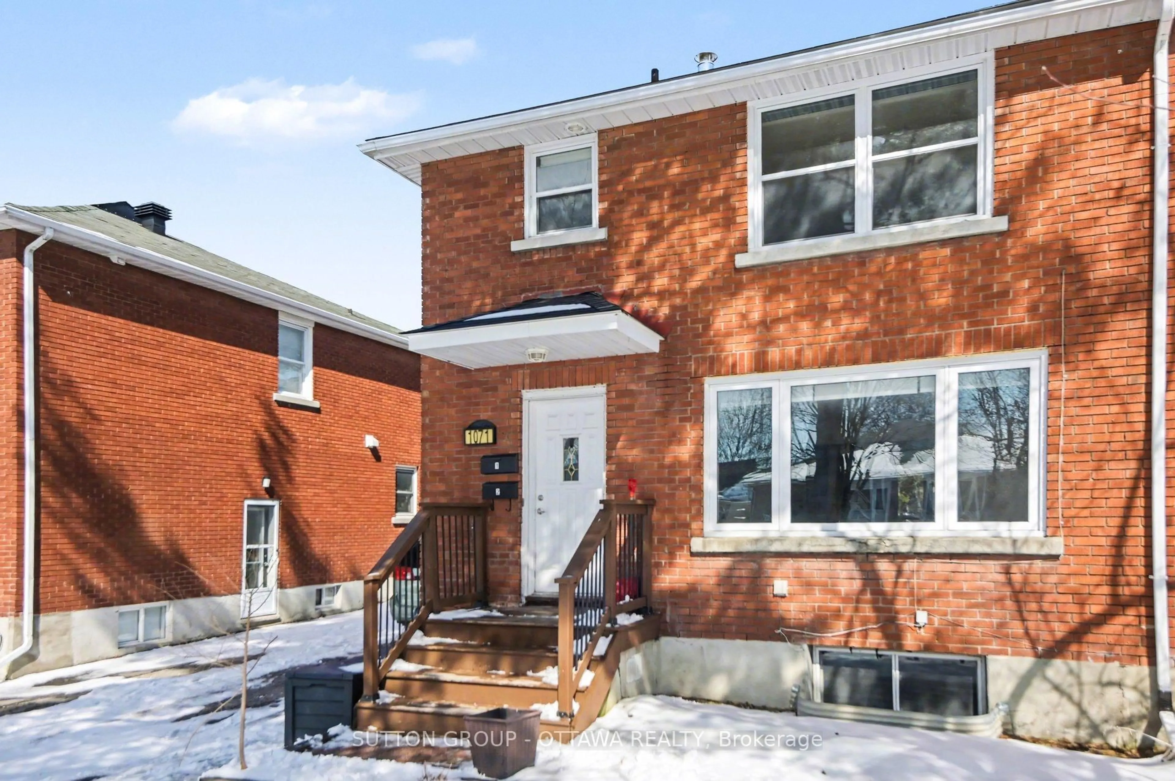 Home with brick exterior material, street for 1071 Aldea Ave, Ottawa Ontario K1H 8B8