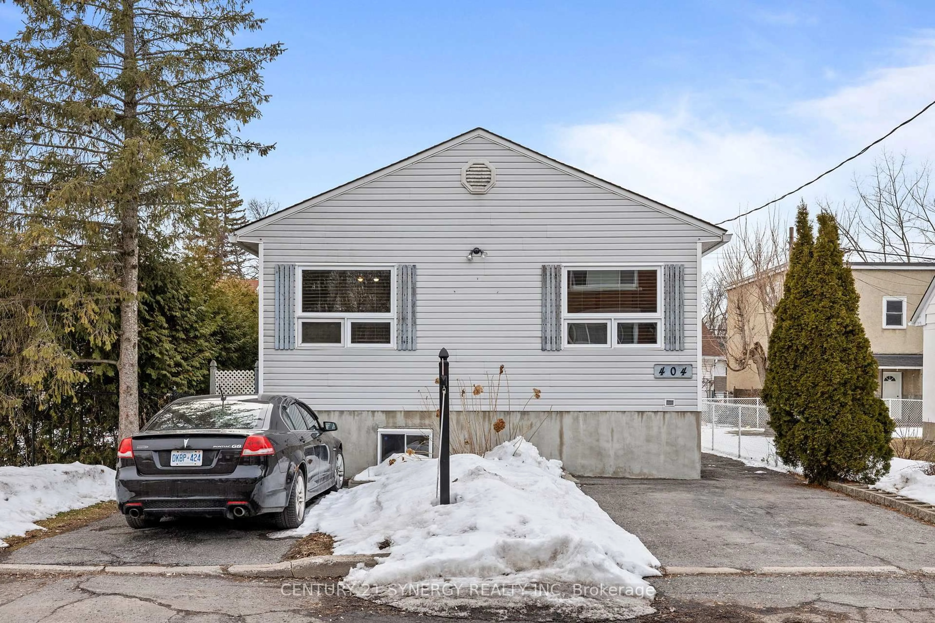 Unknown for 404 Dieppe St, Ottawa Ontario K1L 6V4