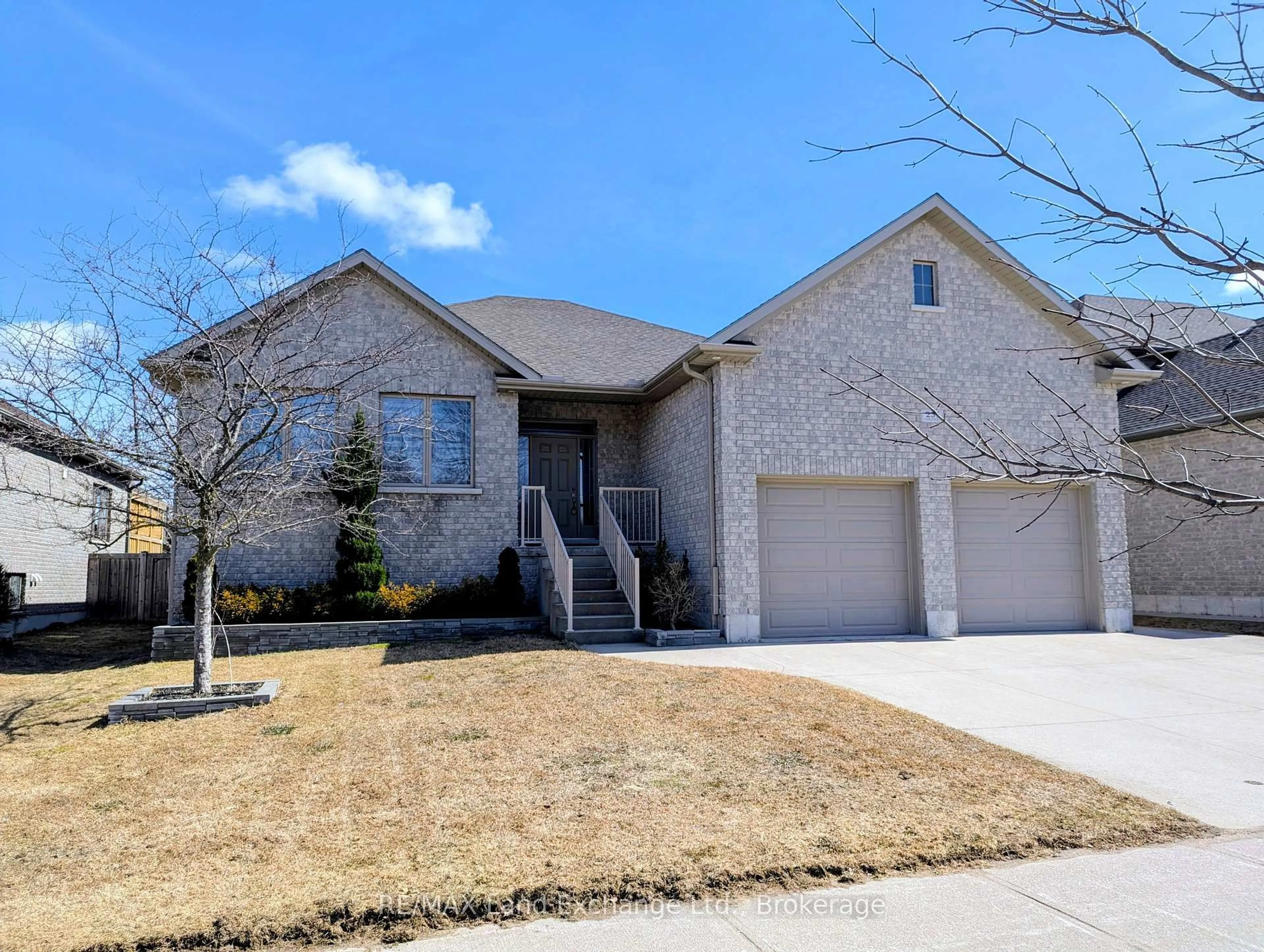 Home with brick exterior material, street for 231 Park St, Kincardine Ontario N2Z 0A5