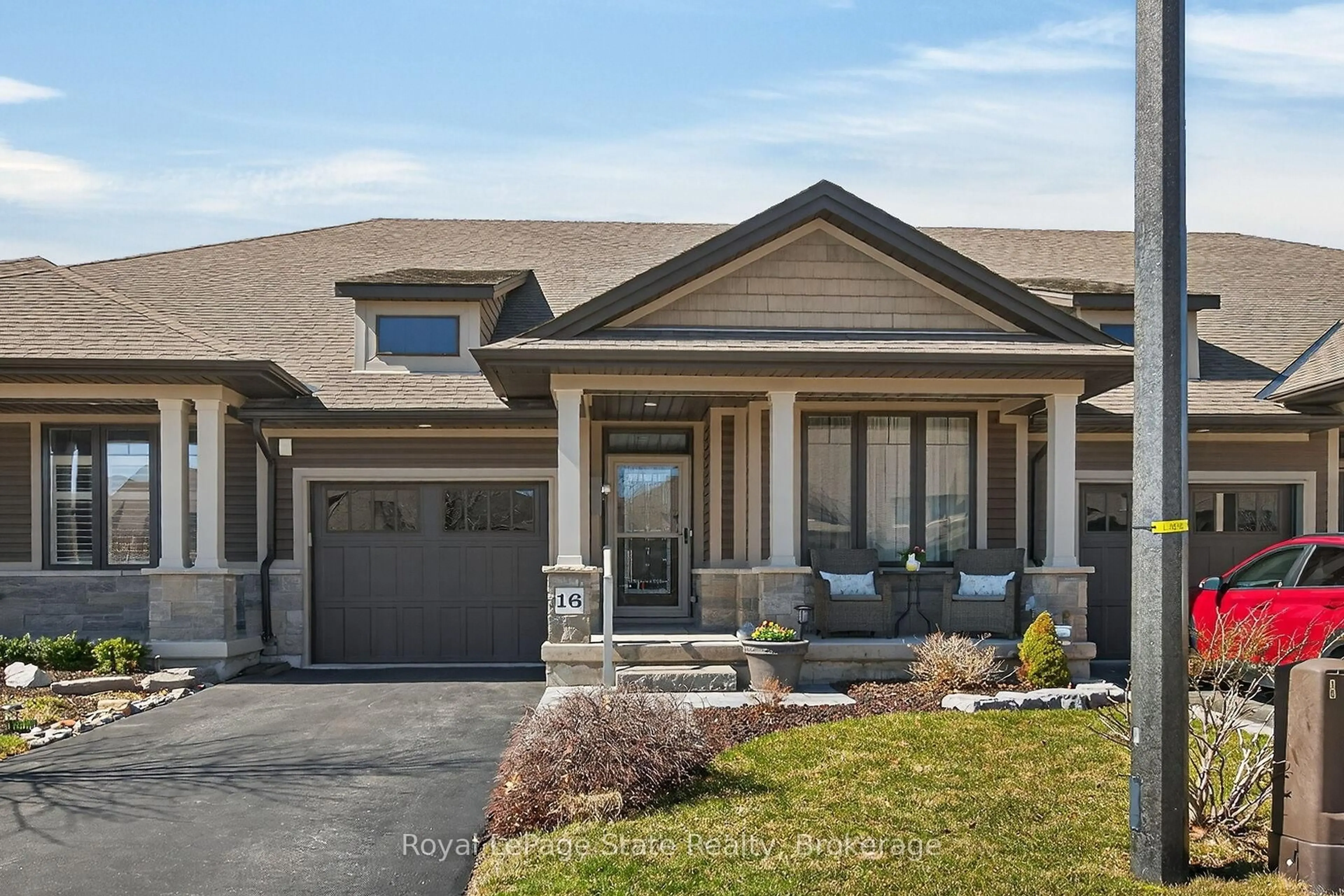 Home with brick exterior material, street for 37 Brookside Terr #16, West Lincoln Ontario L0R 2A0