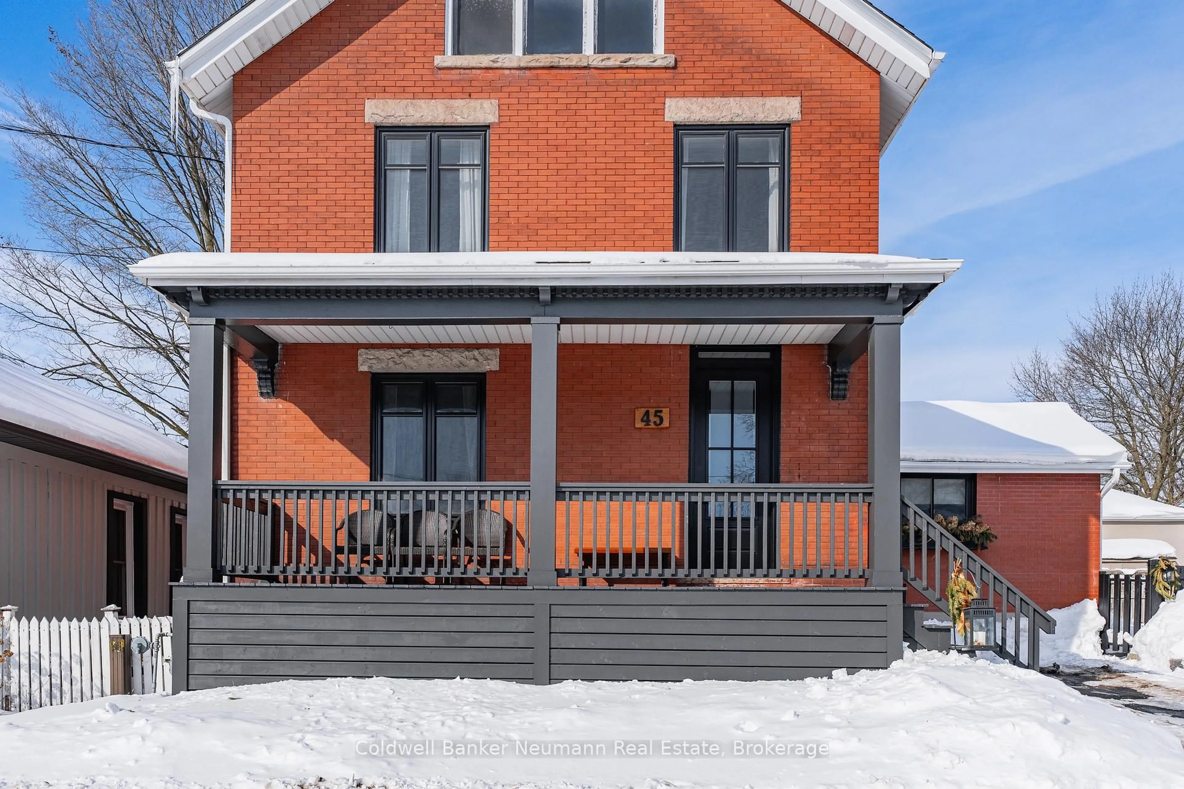 Home with brick exterior material, street for 45 Green St, Guelph Ontario N1H 2H2