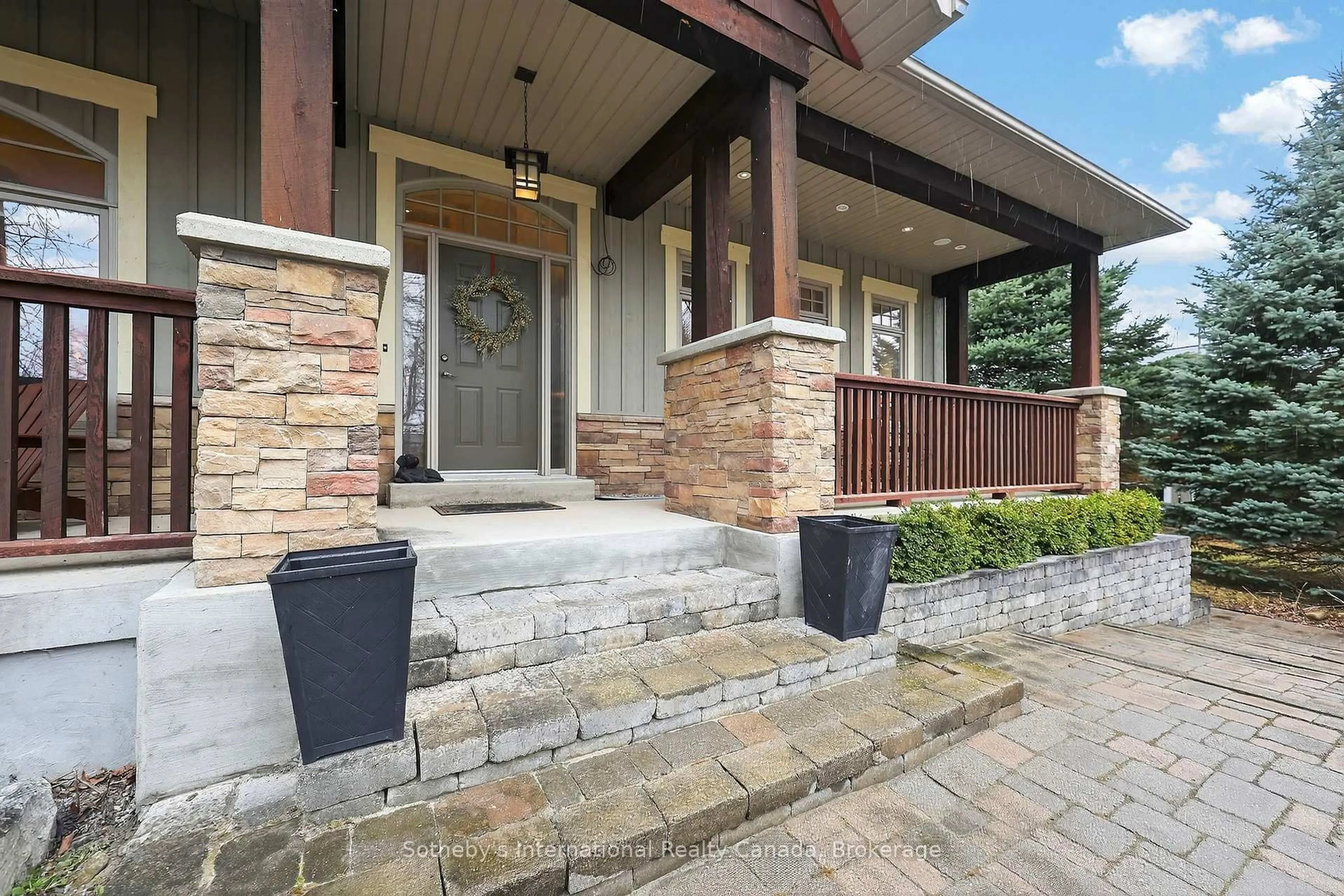 Home with brick exterior material, street for 160 Sunset Blvd, Blue Mountains Ontario N0H 2P0