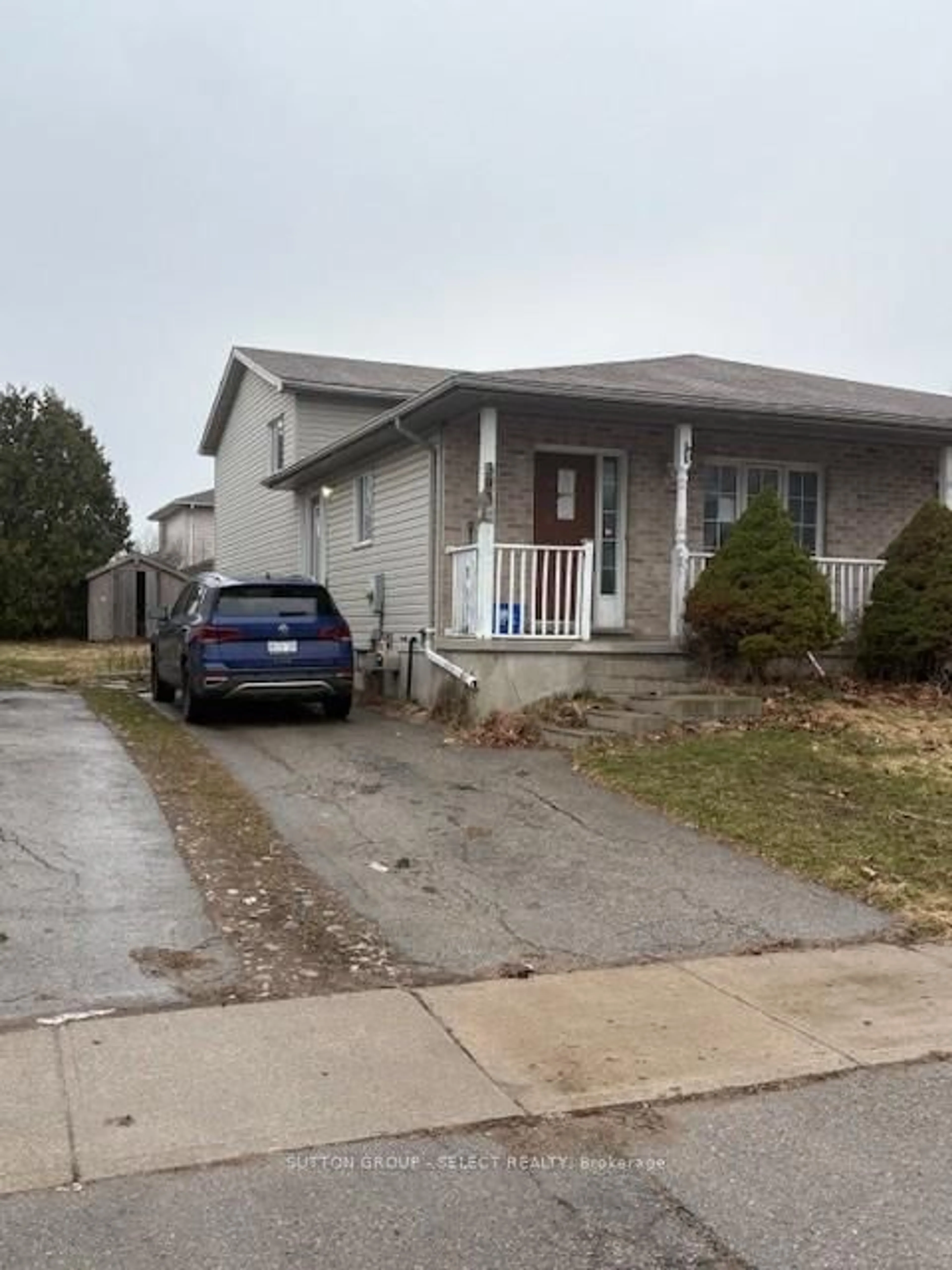 Home with vinyl exterior material, street for 393 Fleming Dr, London East Ontario N5V 4Y8