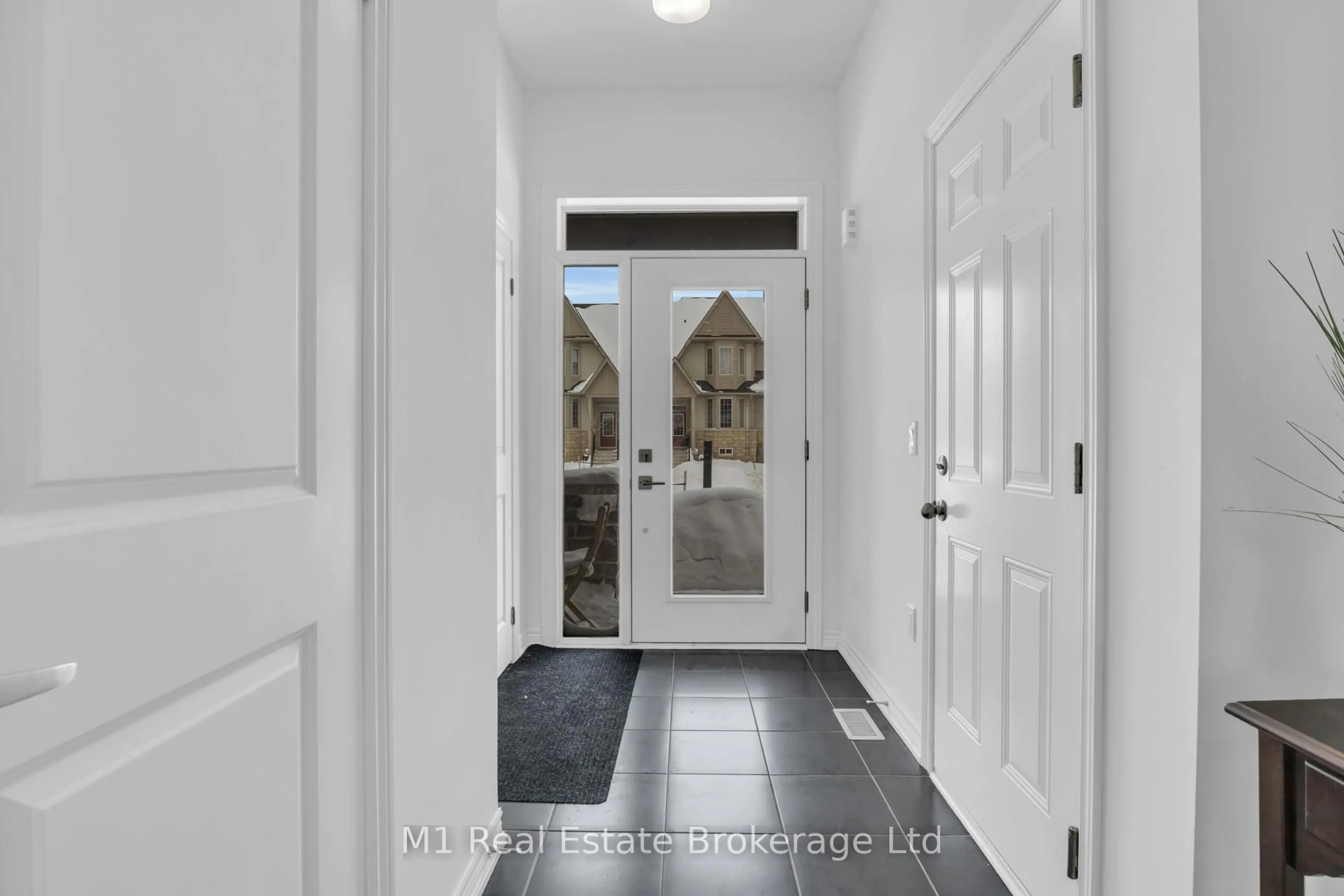 Indoor entryway for 197 Farley Rd, Centre Wellington Ontario N1M 0J2