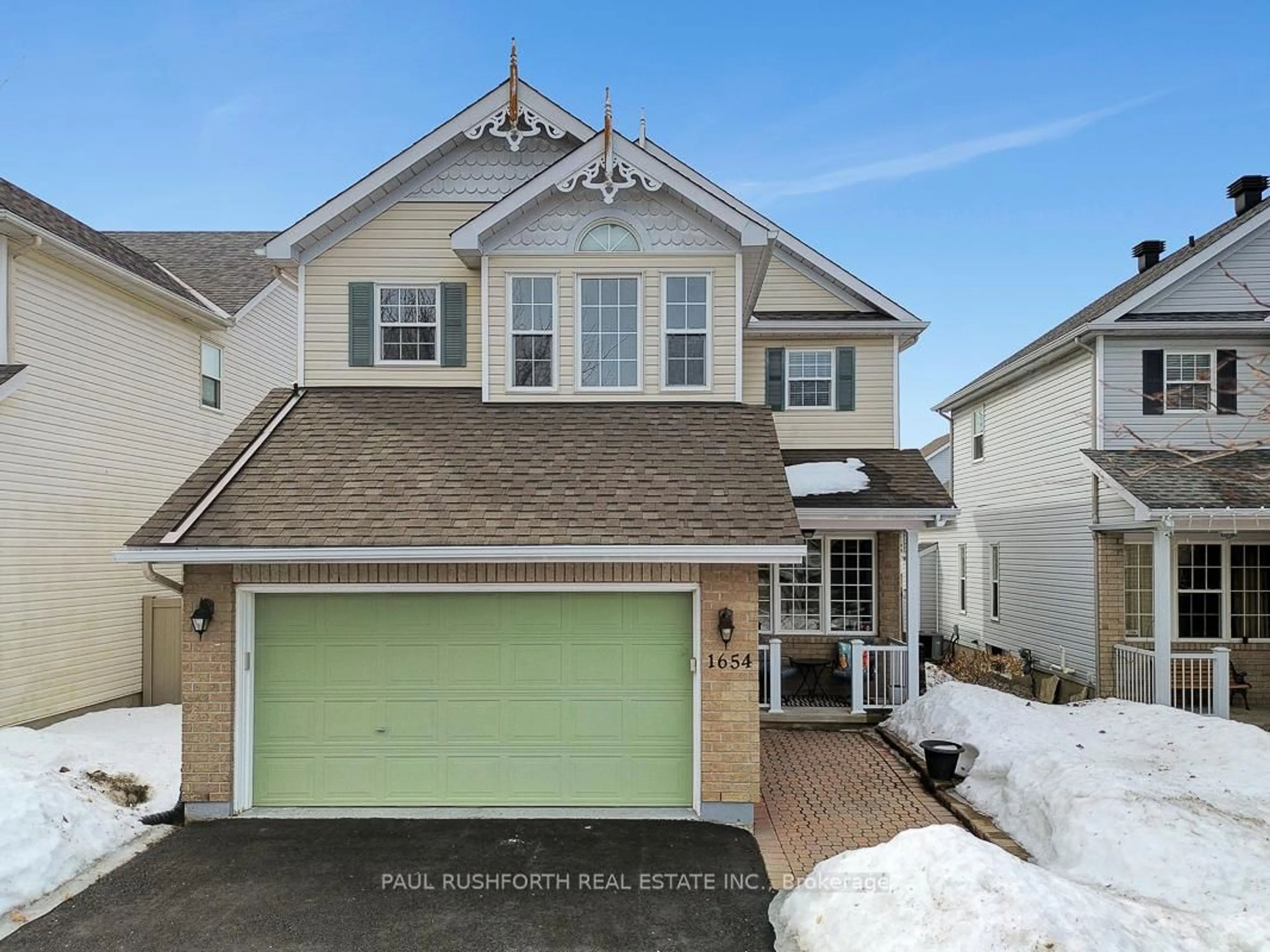 Home with vinyl exterior material, street for 1654 Agatha St, Ottawa Ontario K4A 4L5