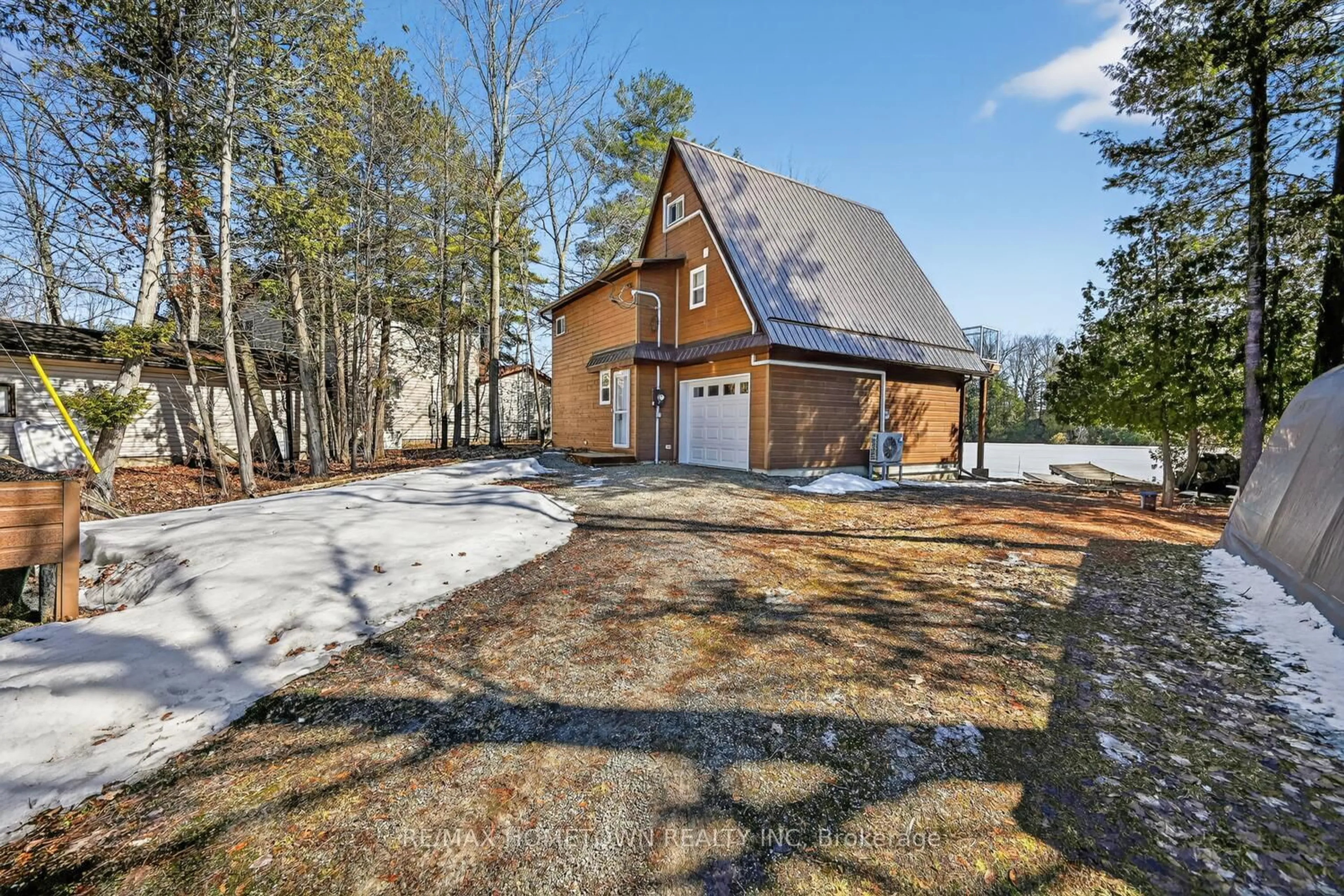 Unknown for 304 Hay Bay Lane, Leeds and the Thousand Islands Ontario K0E 1L0