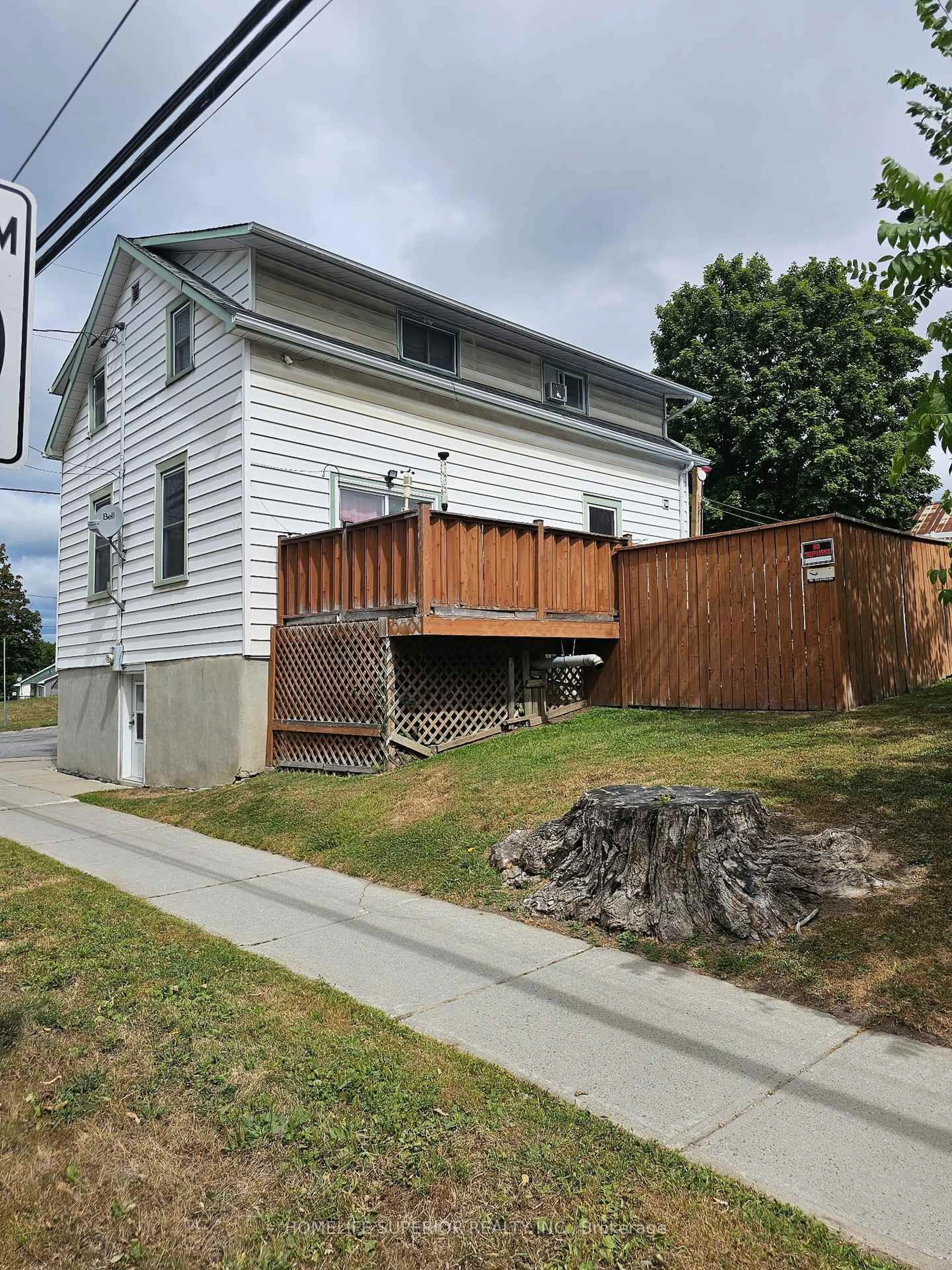 Unknown for 98 Paul Dr, Lanark Ontario K0G 1K0