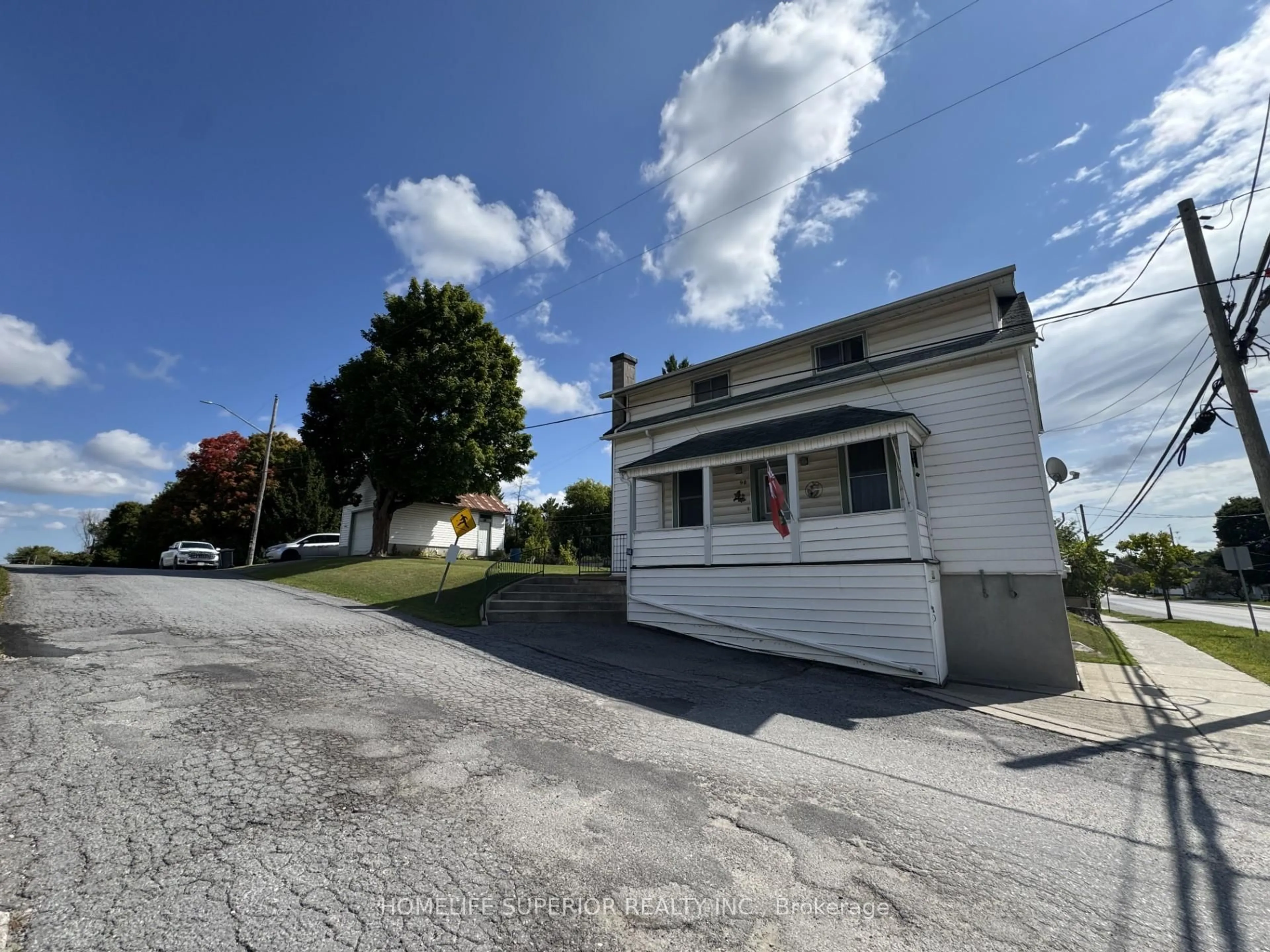 A pic from outside/outdoor area/front of a property/back of a property/a pic from drone, street for 98 Paul Dr, Lanark Ontario K0G 1K0