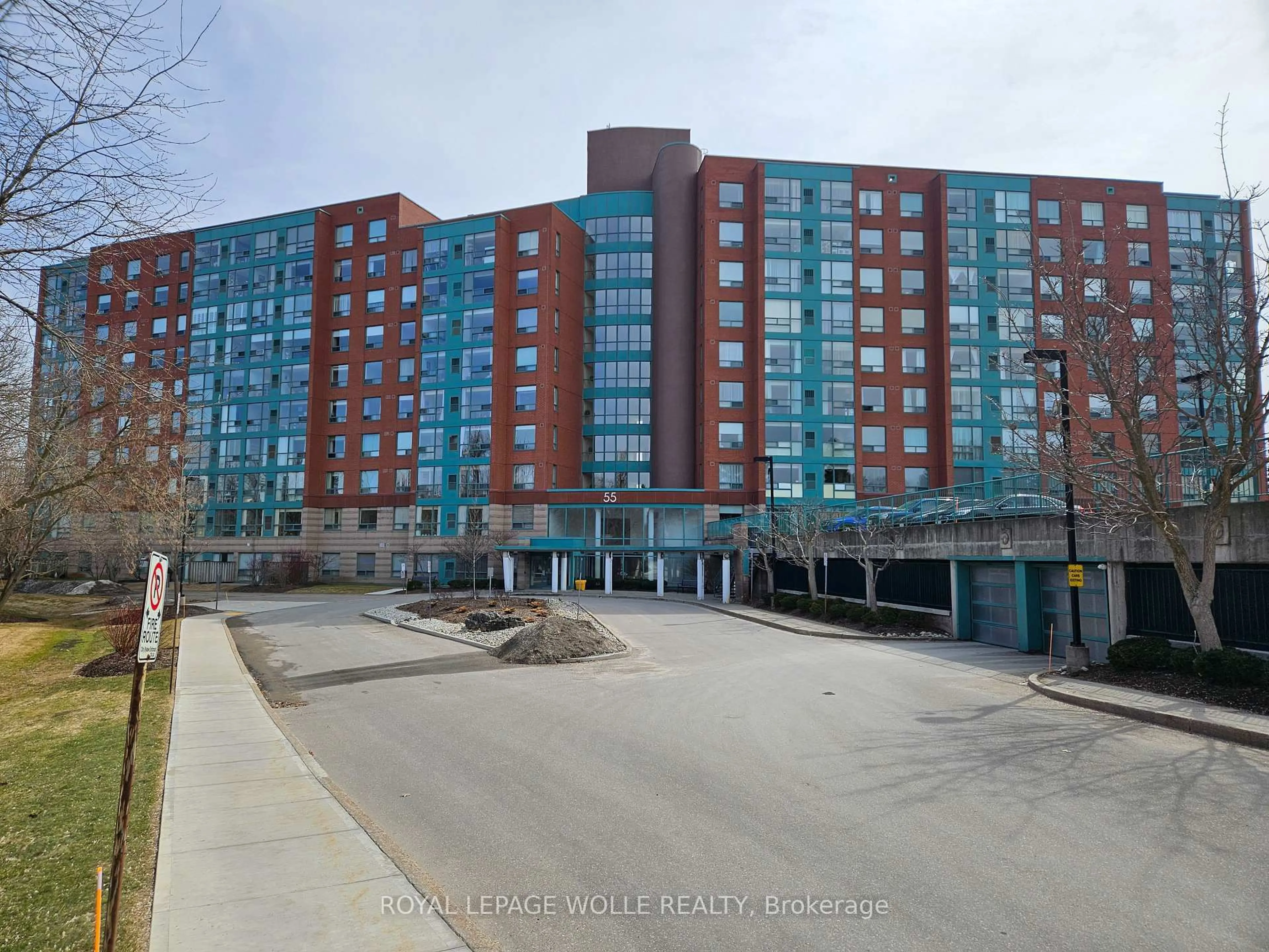 Unknown for 55 Blue Springs Dr #805, Waterloo Ontario N2J 4T3