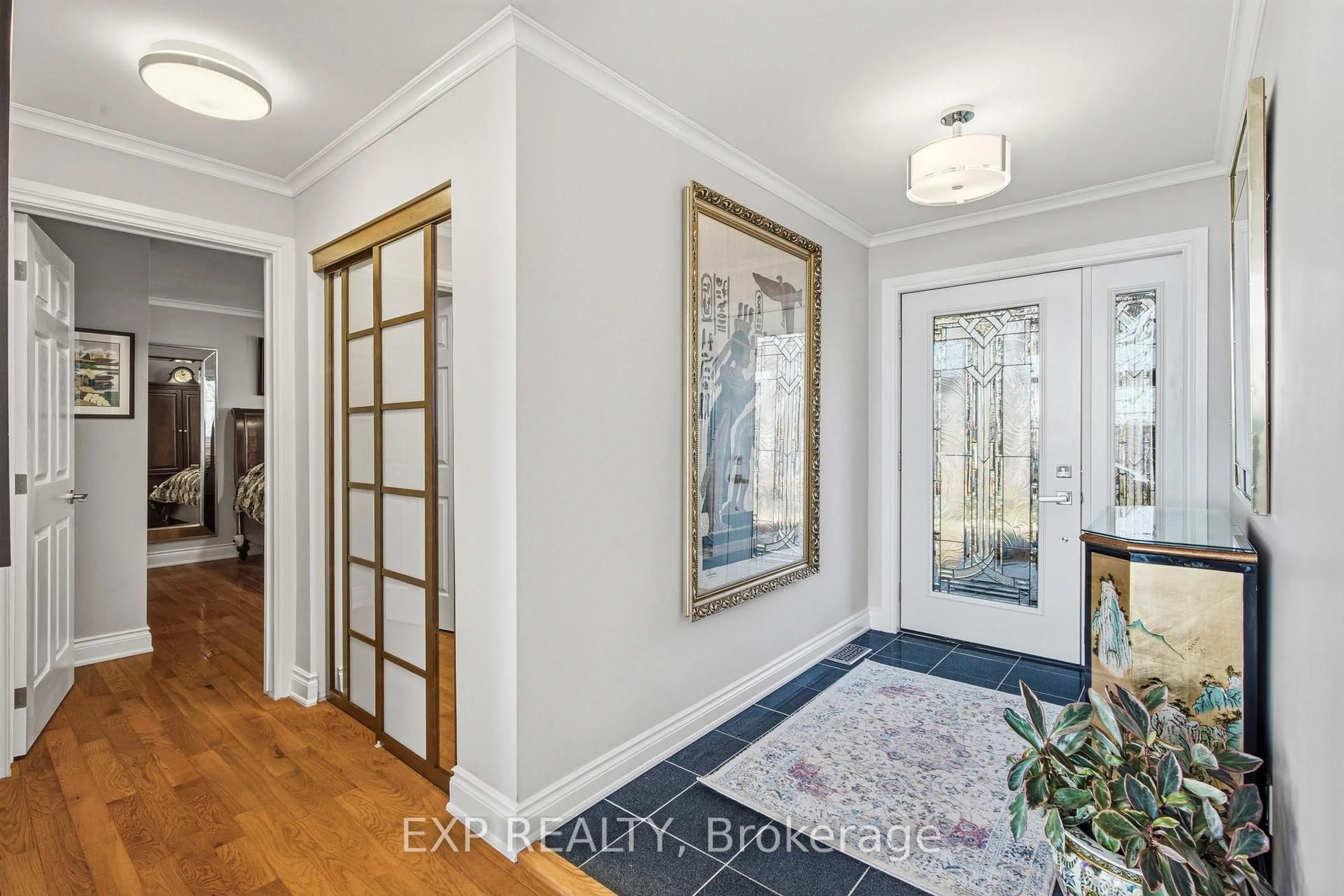 Indoor entryway for 3 Larue Mills Rd, Leeds and the Thousand Islands Ontario K0E 1R0