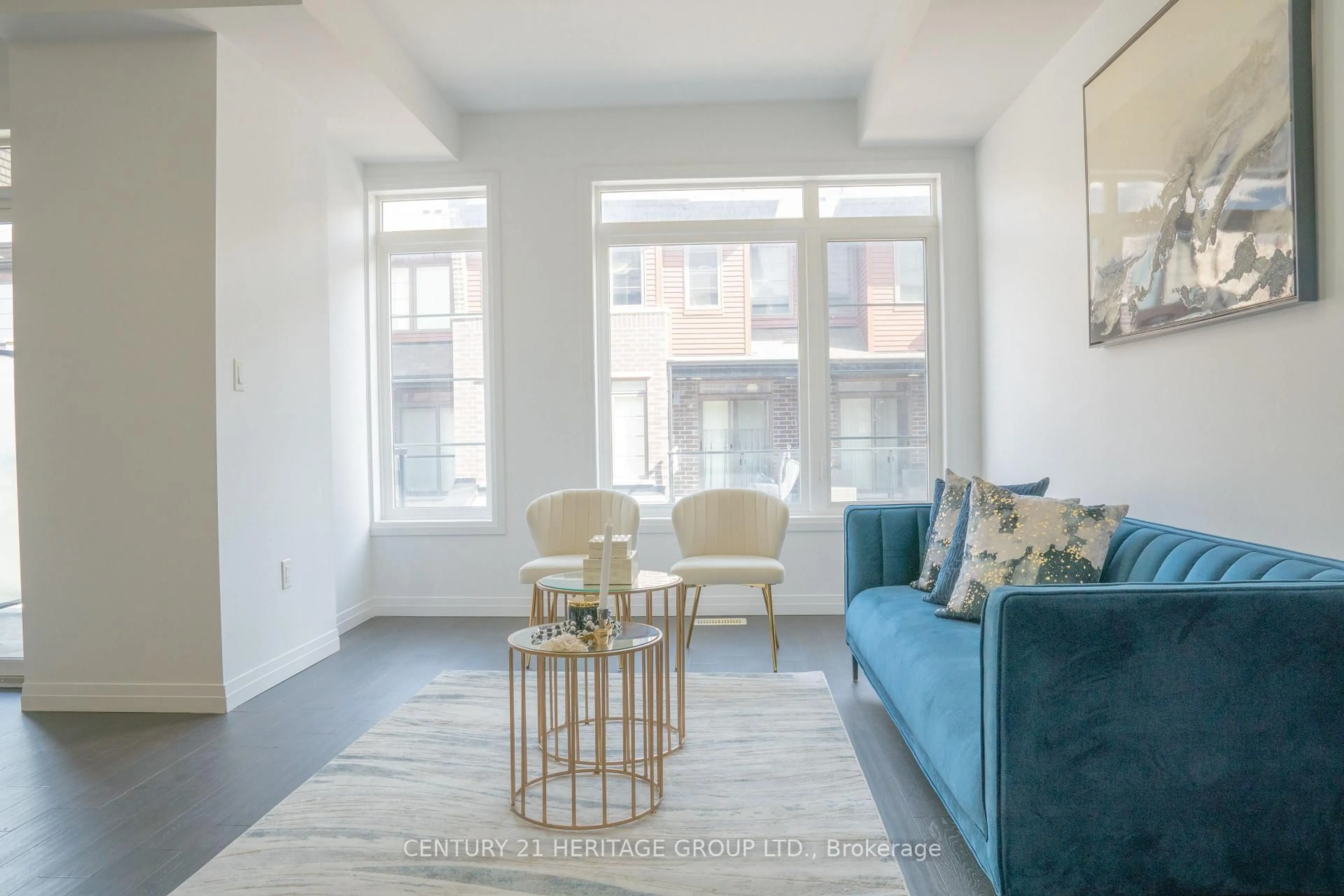 Living room with furniture, unknown for 30 Times Square Blvd #258, Hamilton Ontario L8J 9M1