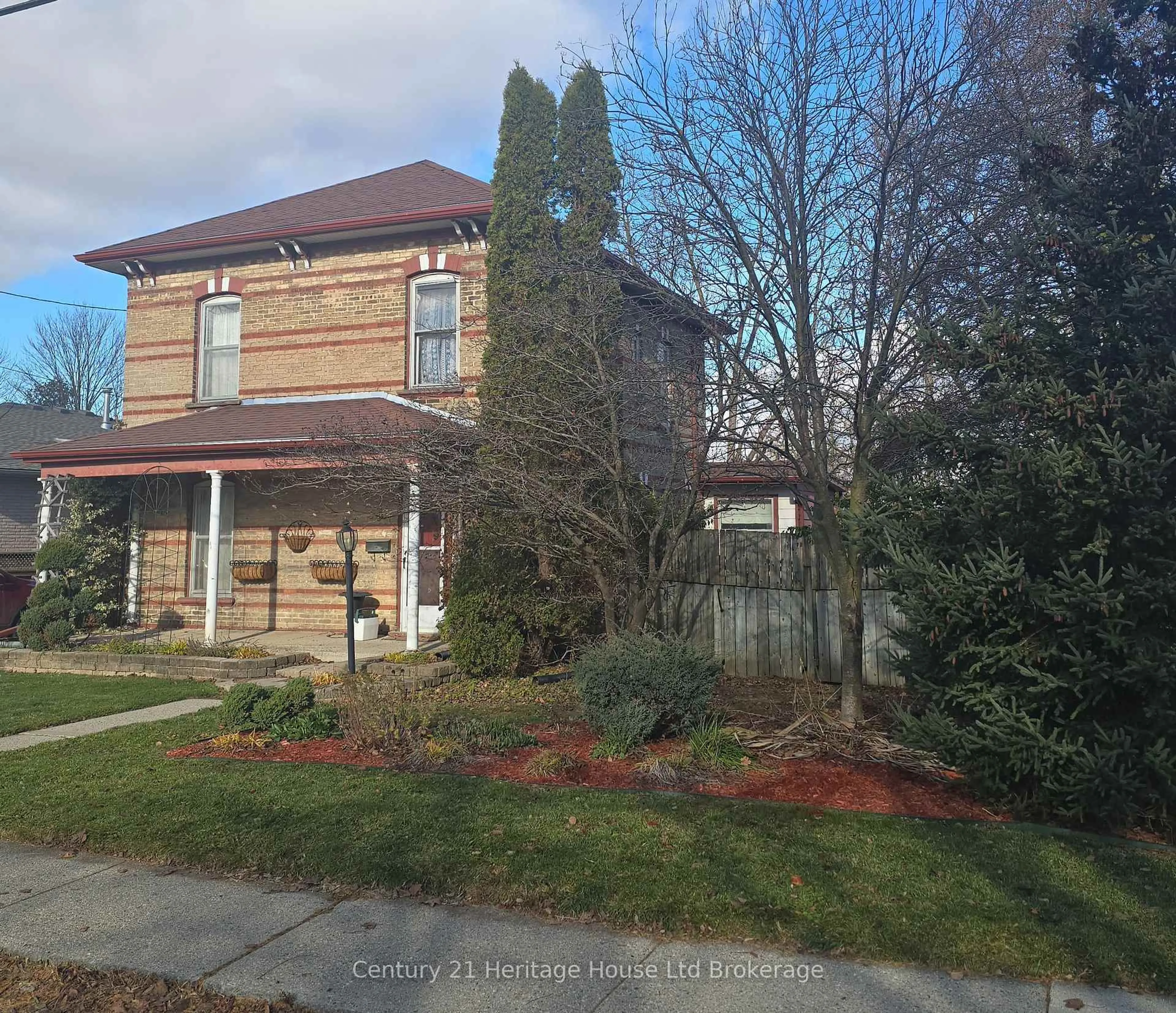 Unknown for 657 Frances St, Woodstock Ontario N4S 1Z9