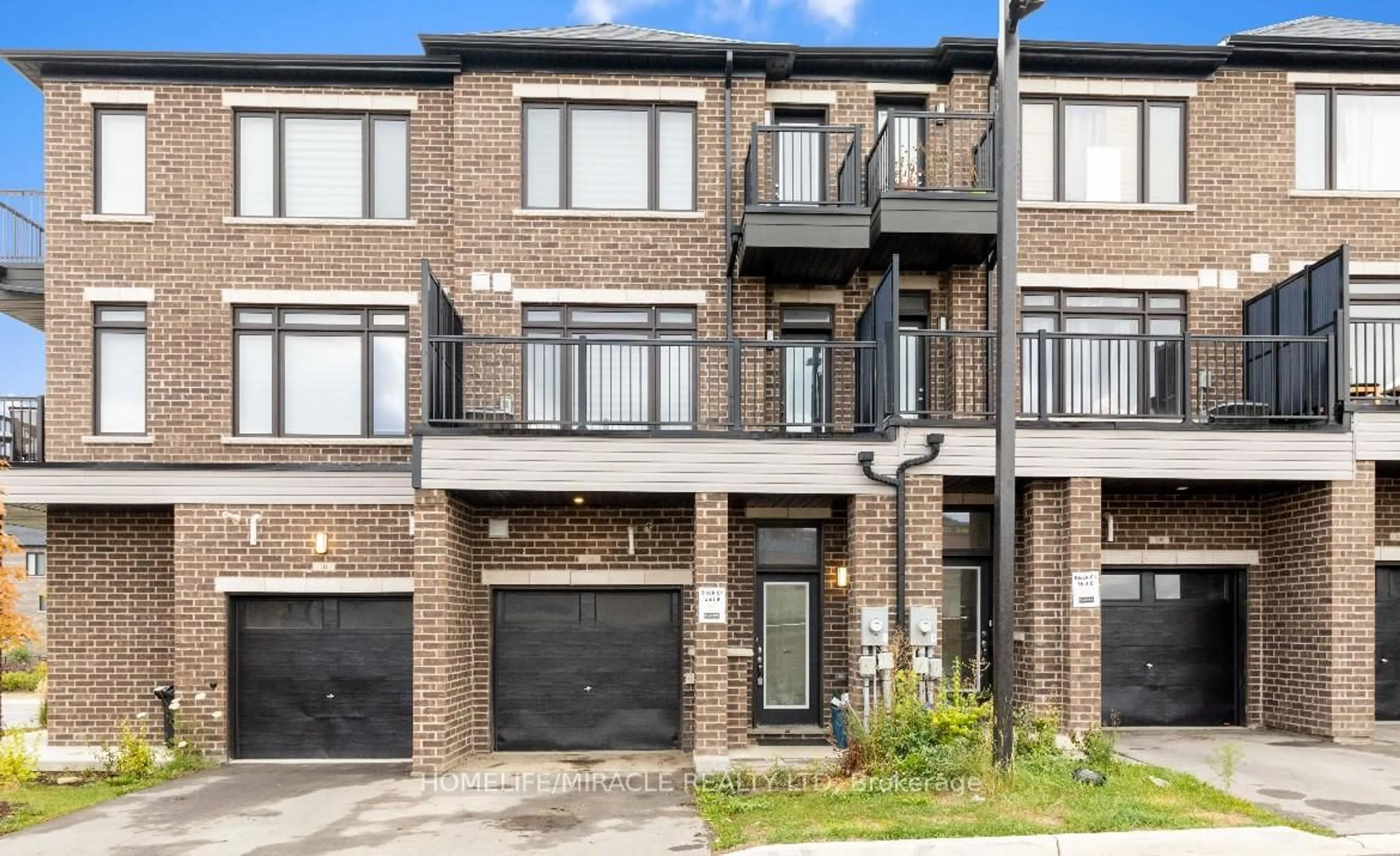 Home with brick exterior material, street for 585 Colborne St #109, Brantford Ontario N3S 0K4