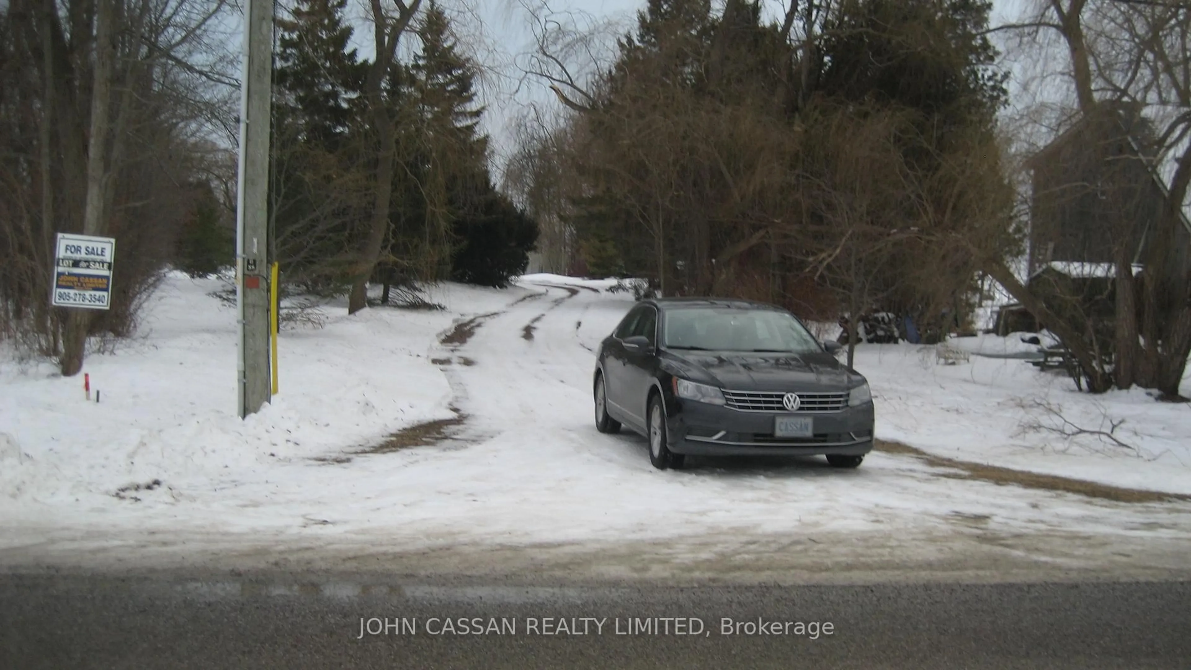 Blurry image for 404 New Lakeshore Rd, Norfolk Ontario N0A 1N3