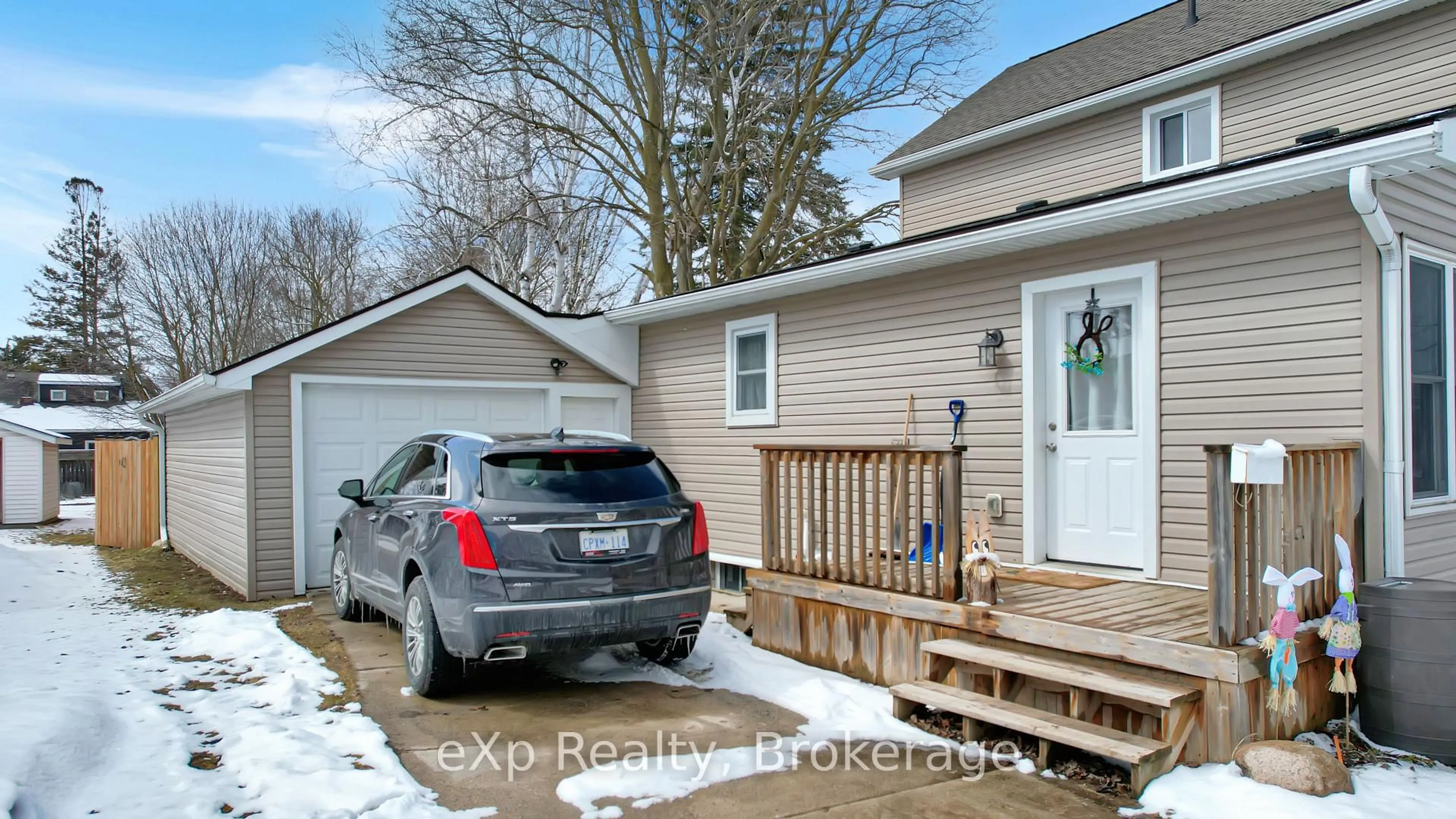 Unknown for 370 6th Ave, Hanover Ontario N4N 2E9