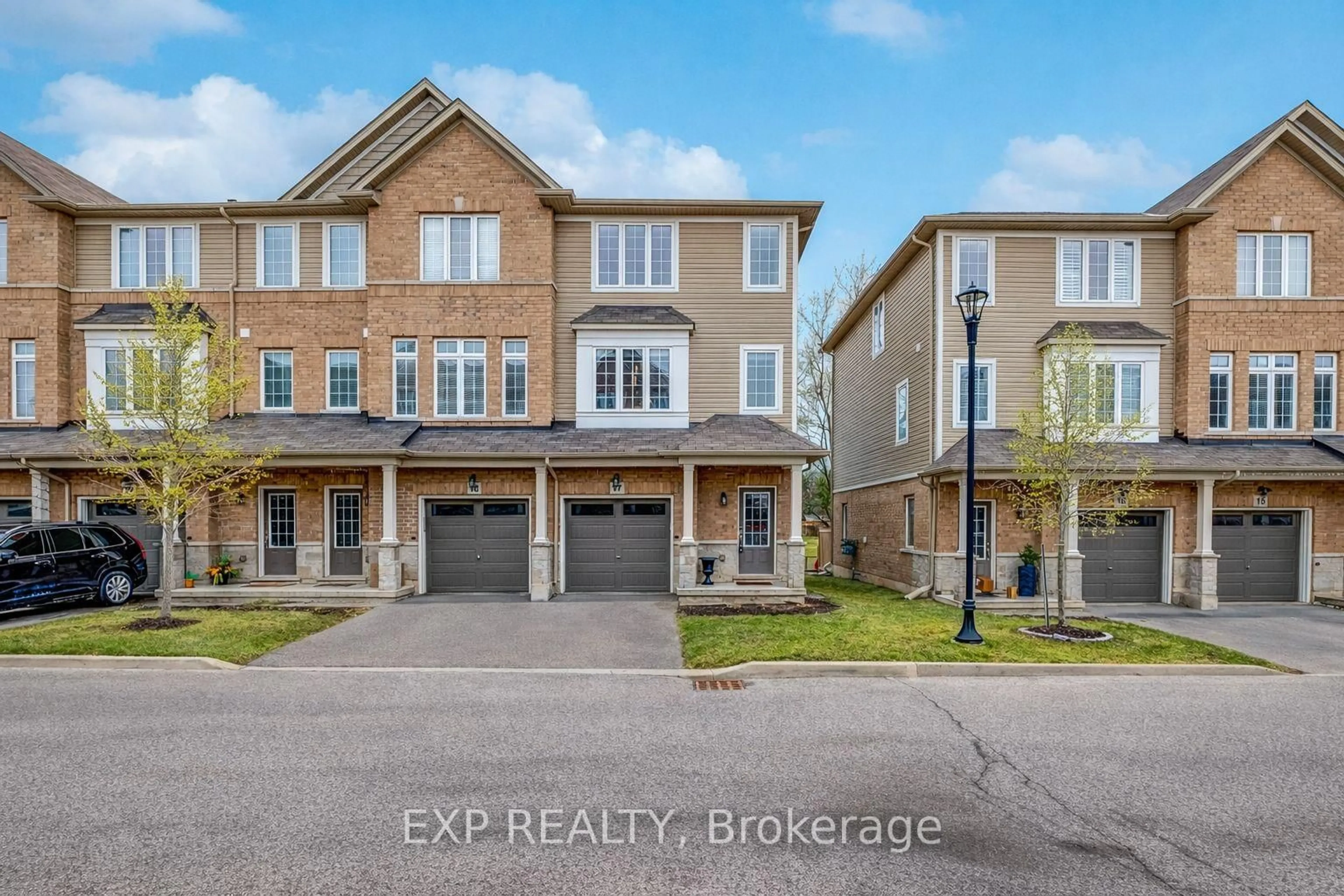 A pic from outside/outdoor area/front of a property/back of a property/a pic from drone, street for 122 Dundas St #17, Hamilton Ontario L9H 7N3