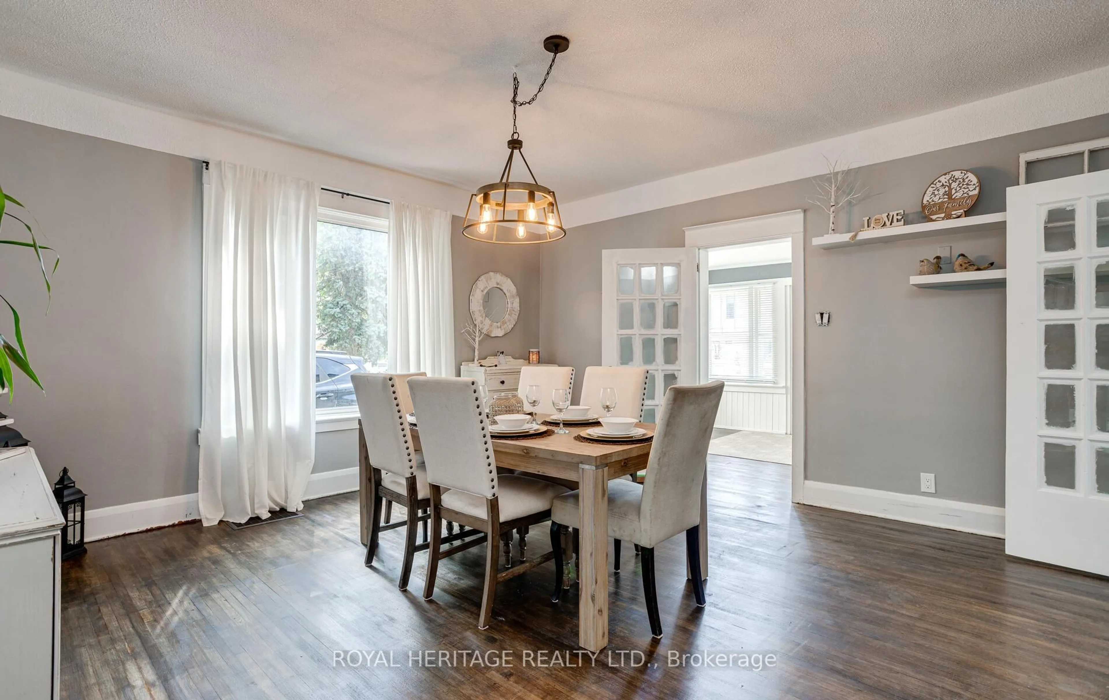 Dining room, wood/laminate floor for 11 George St, Havelock-Belmont-Methuen Ontario K0L 1Z0