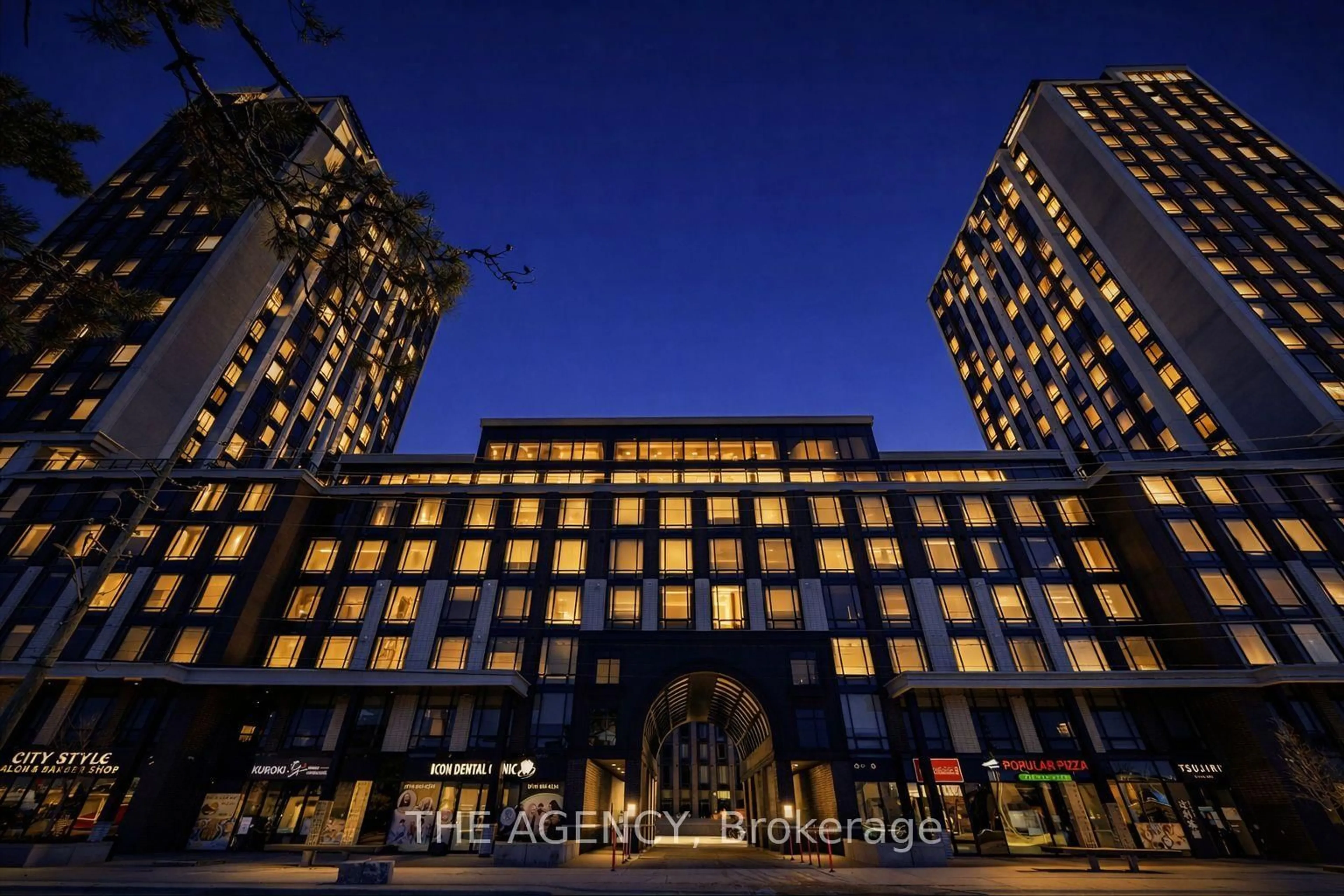 Unknown for 330 Phillip St #219, Waterloo Ontario N2L 3W9