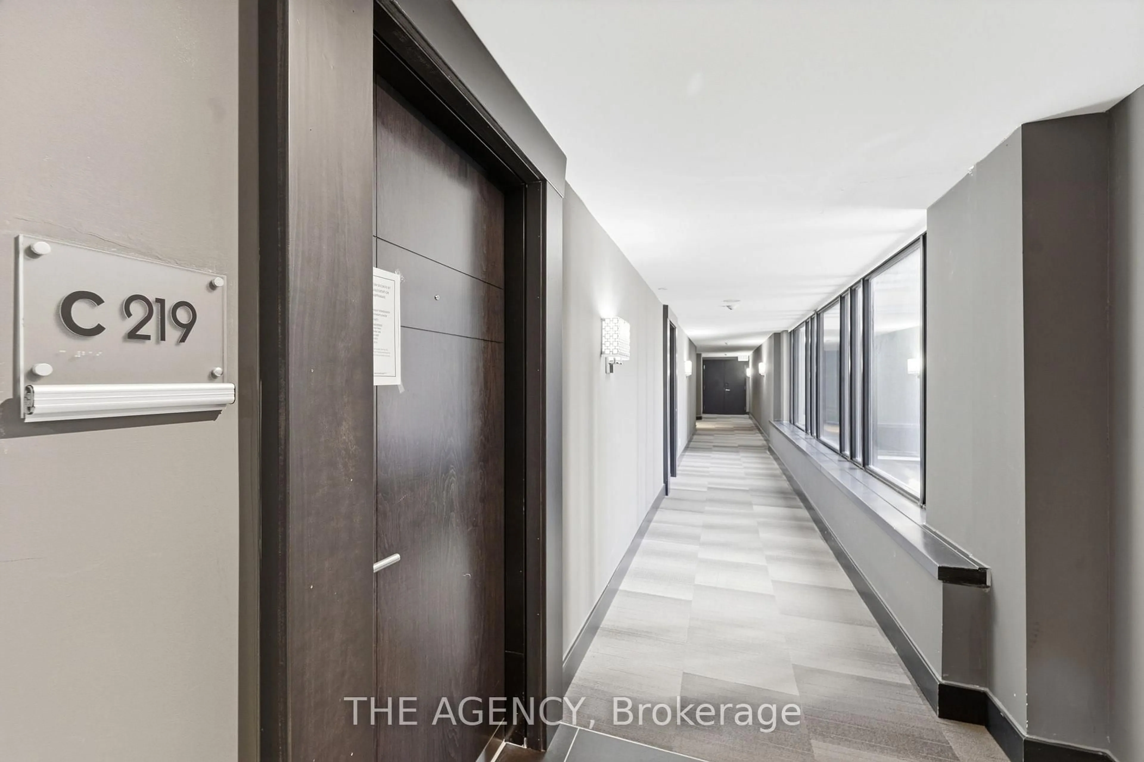 Indoor foyer for 330 Phillip St #219, Waterloo Ontario N2L 3W9