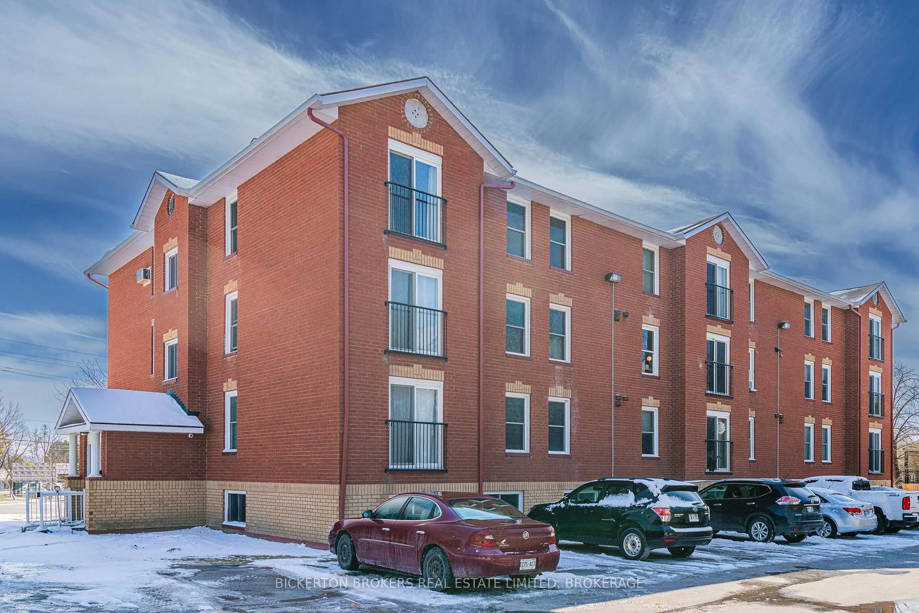 Unknown for 540 Talbot Pl #102, Gananoque Ontario K7G 3C6