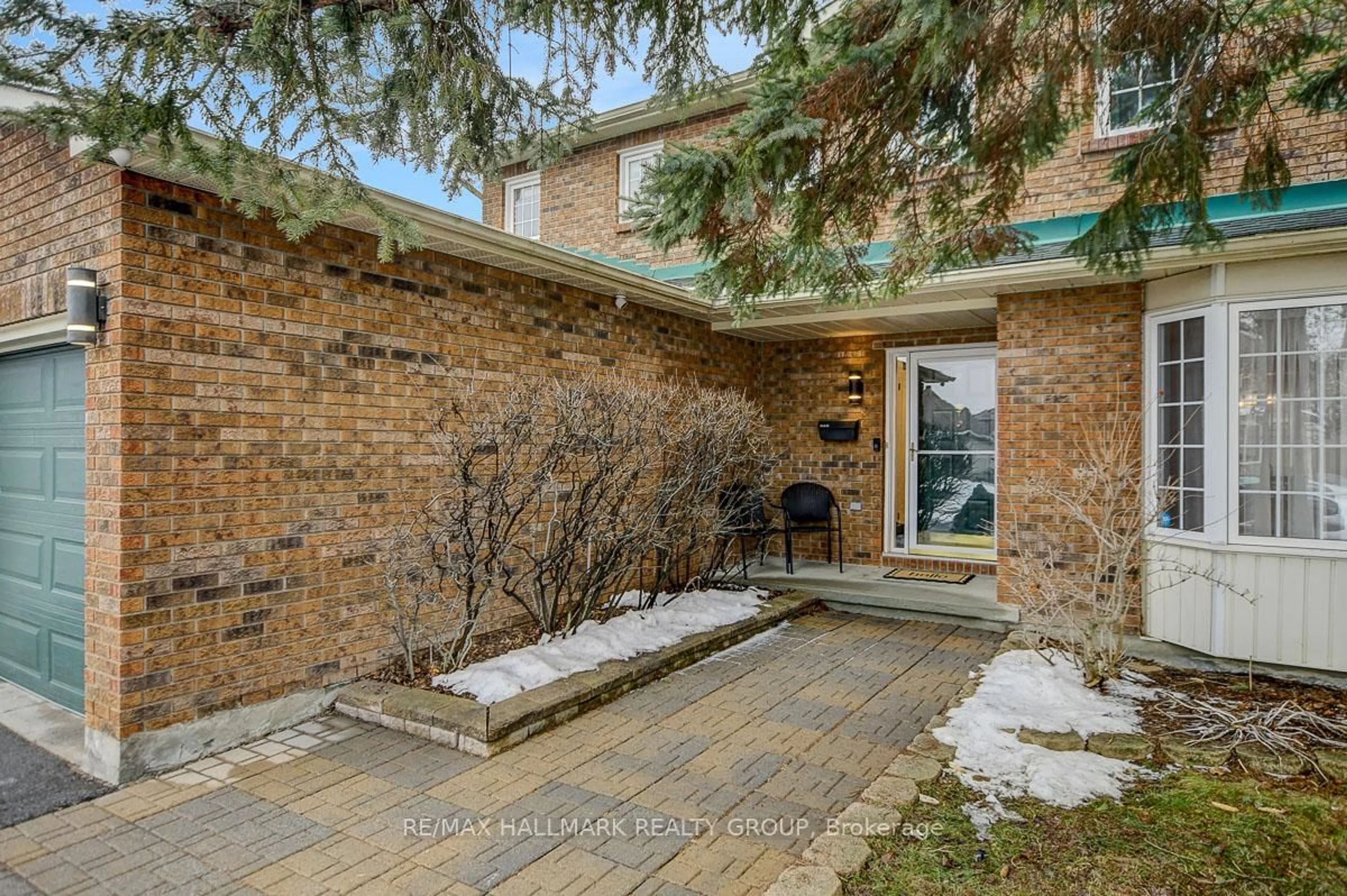 Home with brick exterior material, street for 1692 Caminiti Cres, Ottawa Ontario K4A 1L6