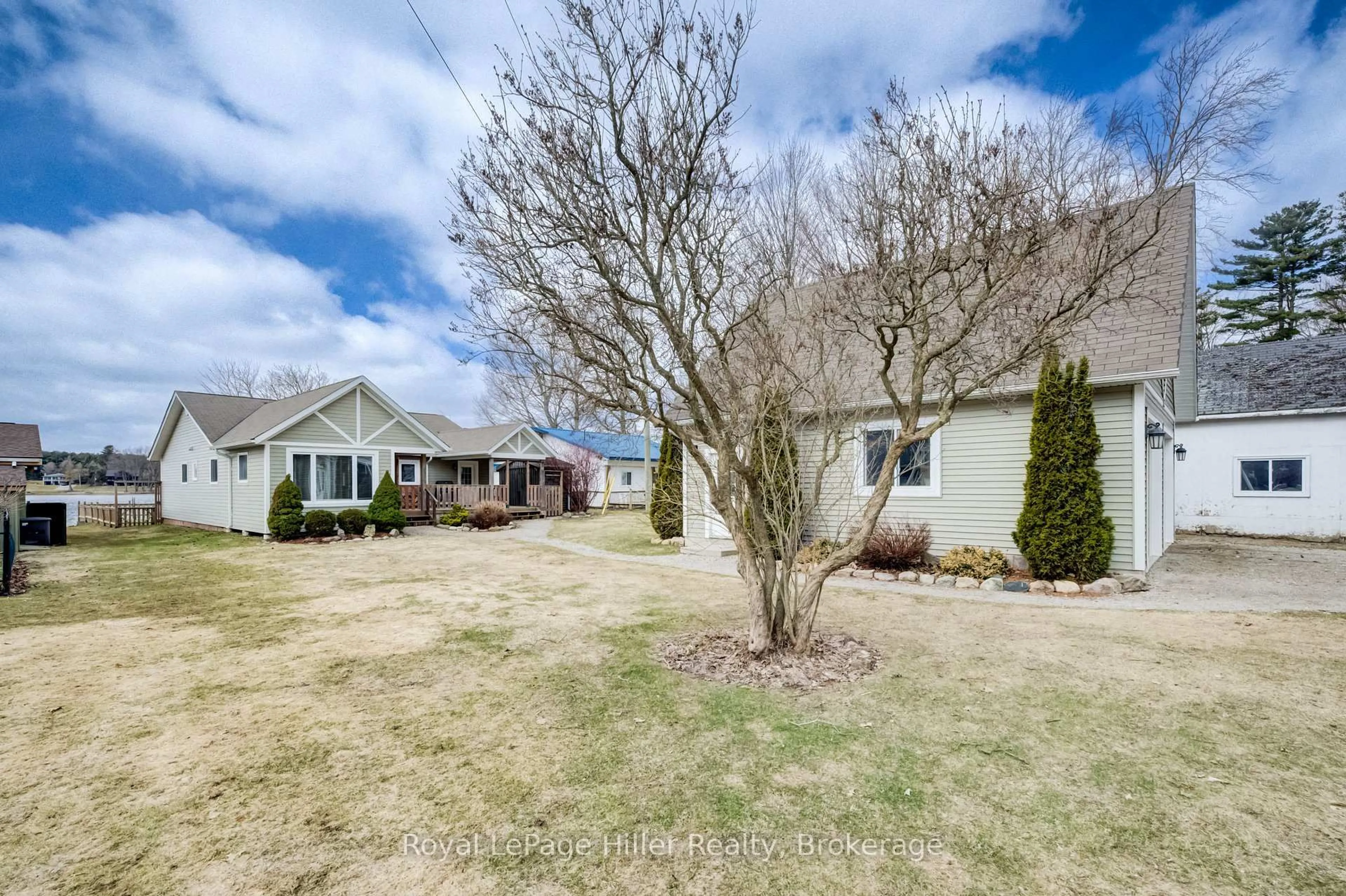 A pic from outside/outdoor area/front of a property/back of a property/a pic from drone, street for 287 Mank St, Zorra Ontario N0M 2G0