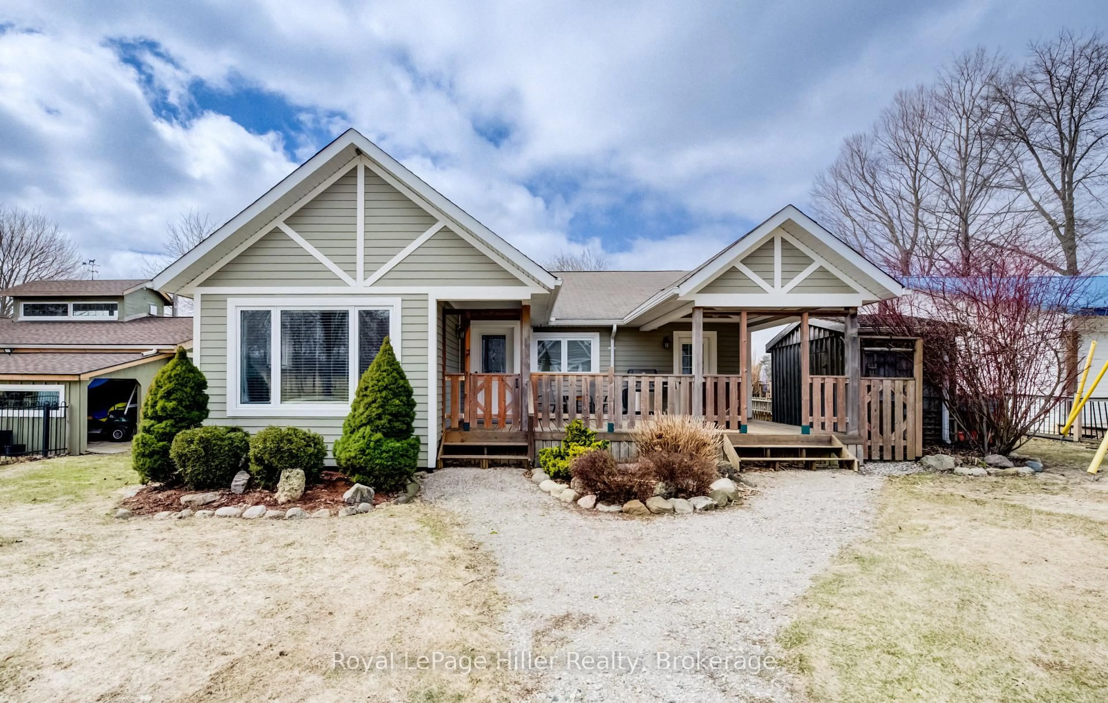 Home with vinyl exterior material, street for 287 Mank St, Zorra Ontario N0M 2G0