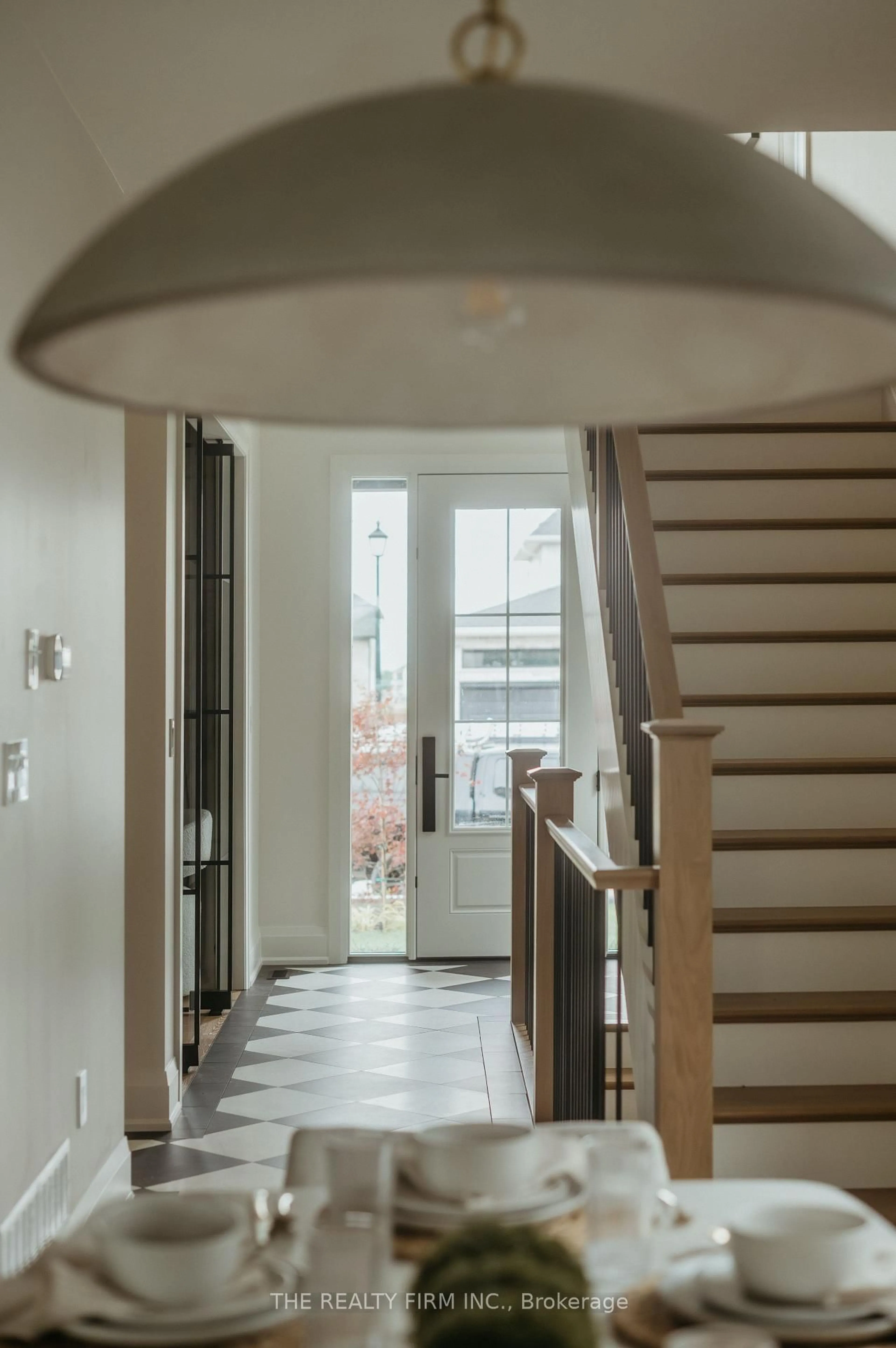 Indoor foyer for 52 Royal Cres, Southwold Ontario N5P 0G5