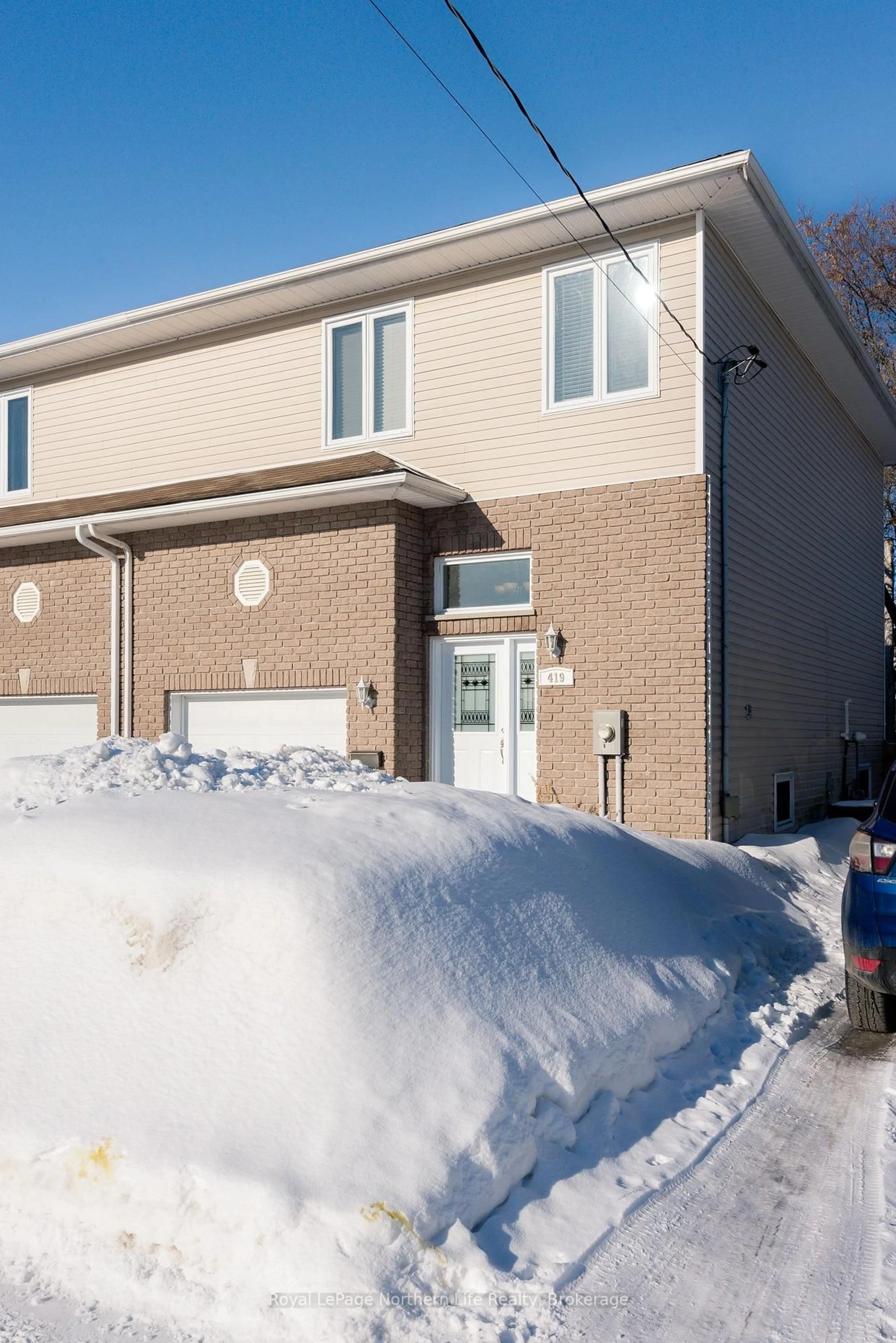 Home with brick exterior material, street for 419 King St, North Bay Ontario P1B 6A1