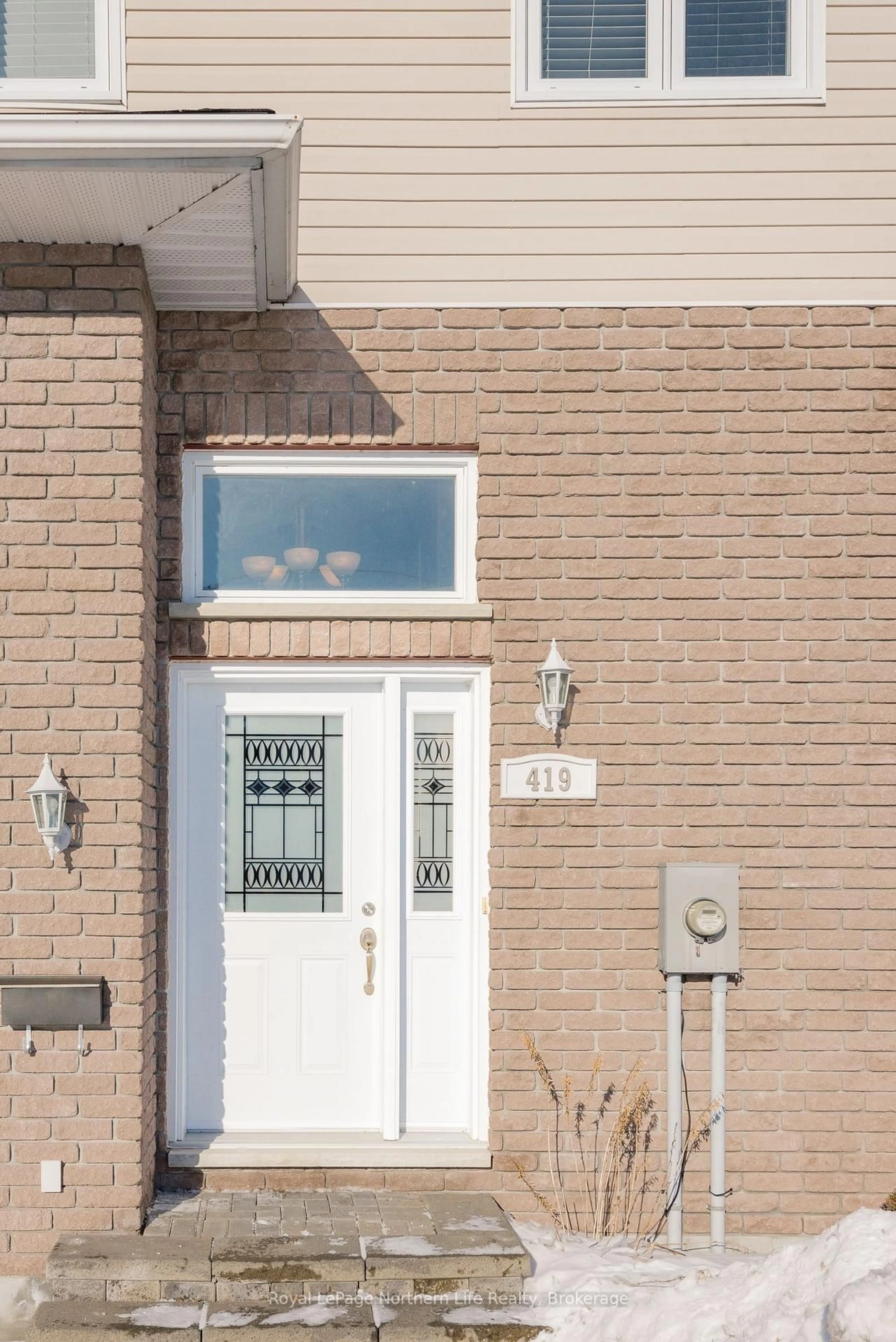 Home with brick exterior material, street for 419 King St, North Bay Ontario P1B 6A1