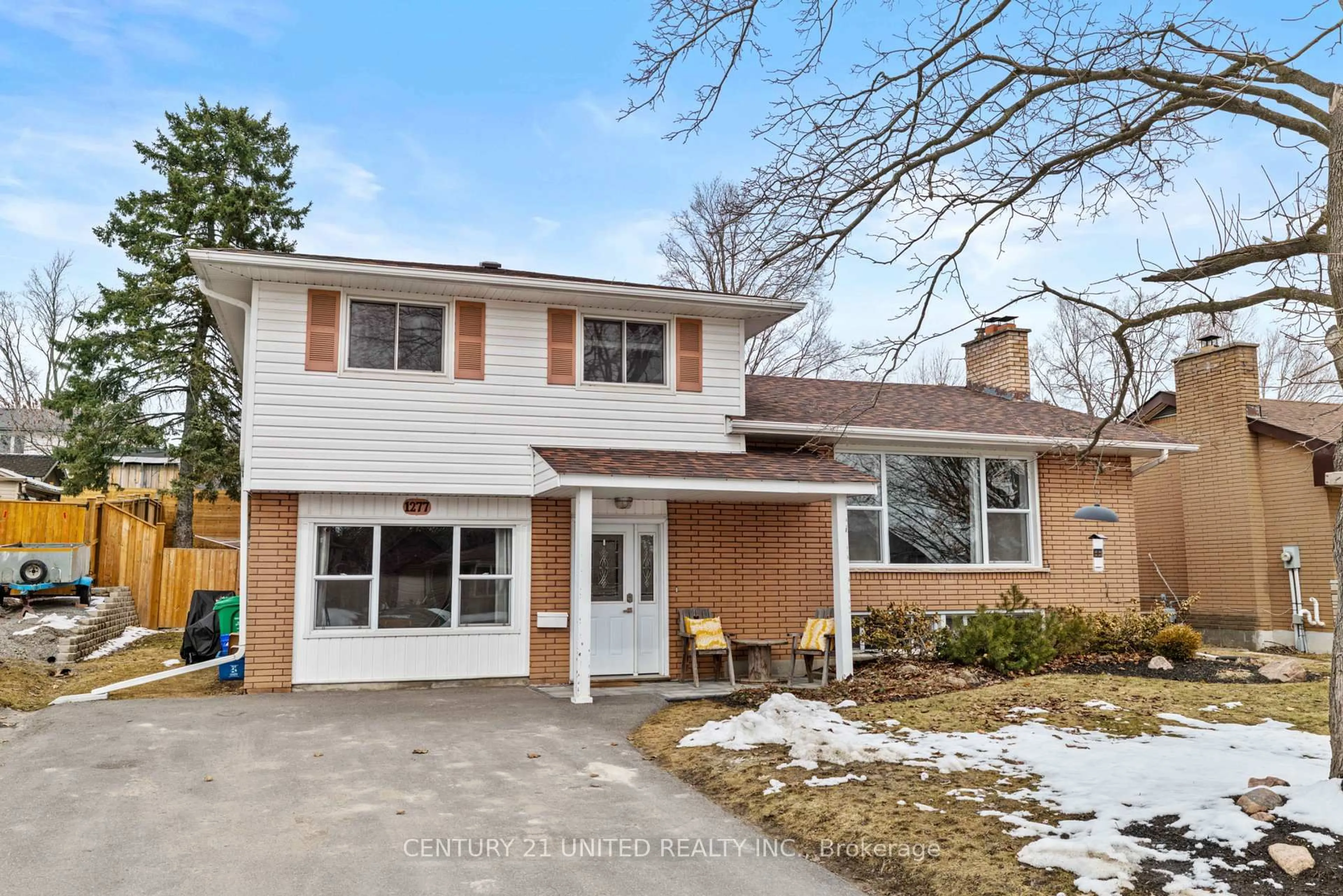 Home with vinyl exterior material, street for 1277 Olympus Ave, Peterborough Ontario K9H 6V9