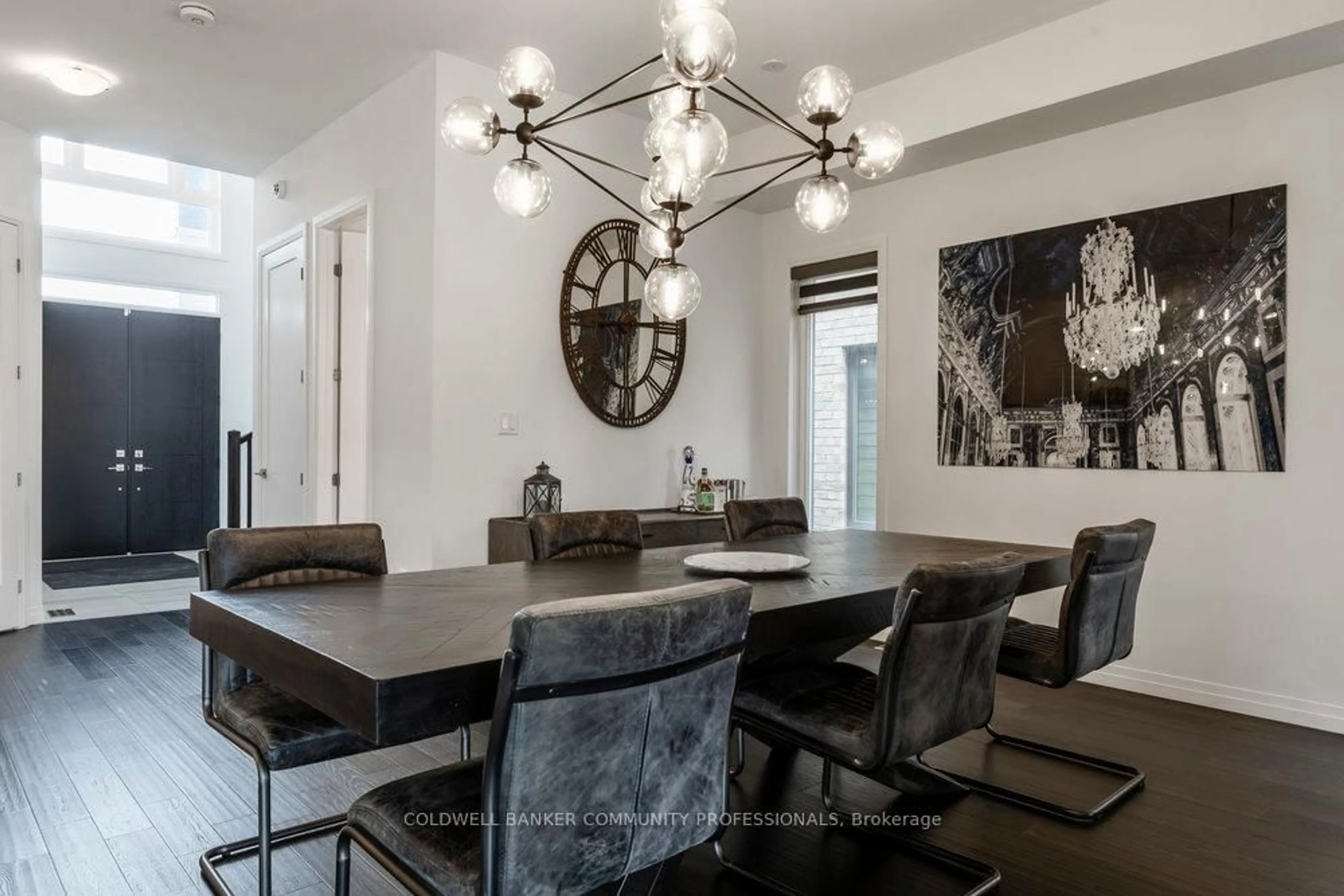 Dining room, unknown for 102 Greenwich Ave, Hamilton Ontario L8J 0L6