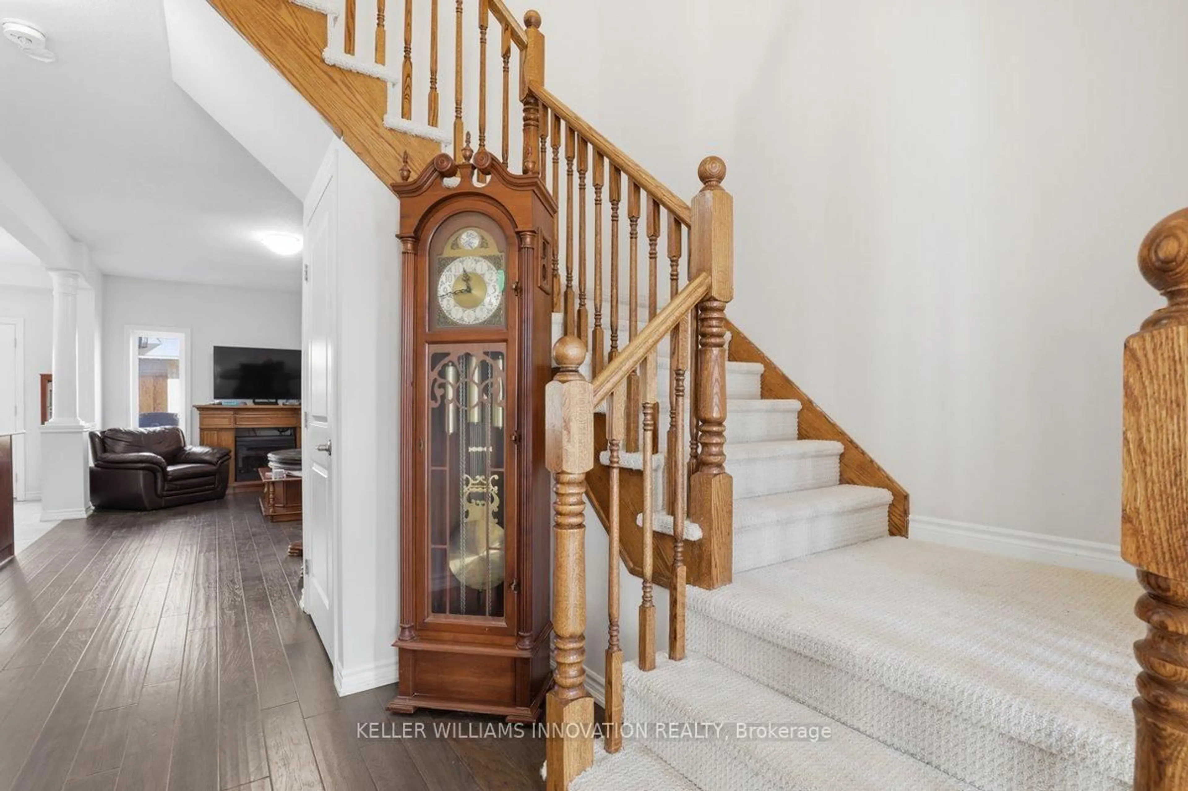 Unknown for 18 Vic Chambers Pl, Brant Ontario N3L 0E6