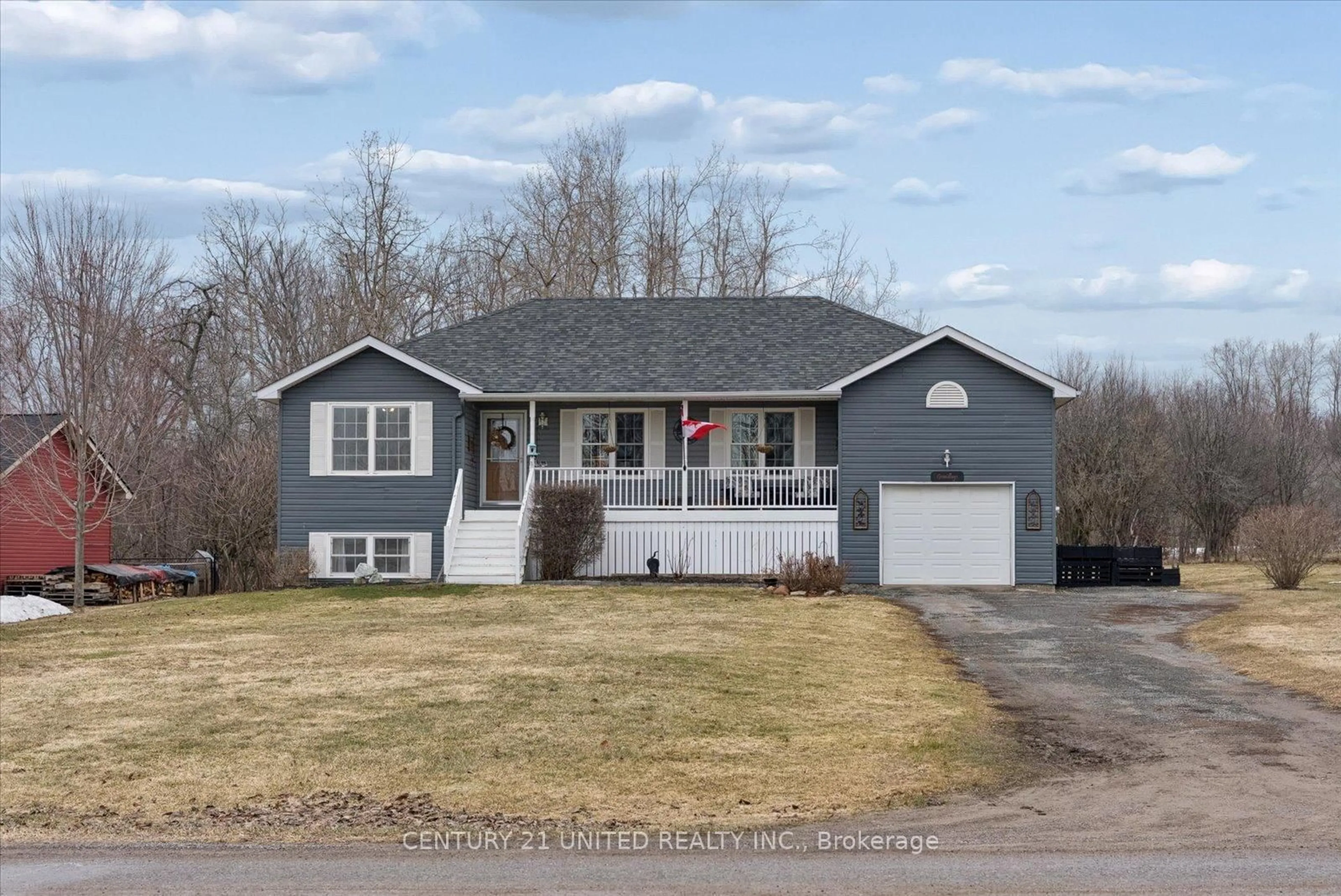 Home with vinyl exterior material, street for 7402 Byers Rd, Hamilton Township Ontario K0L 1B0