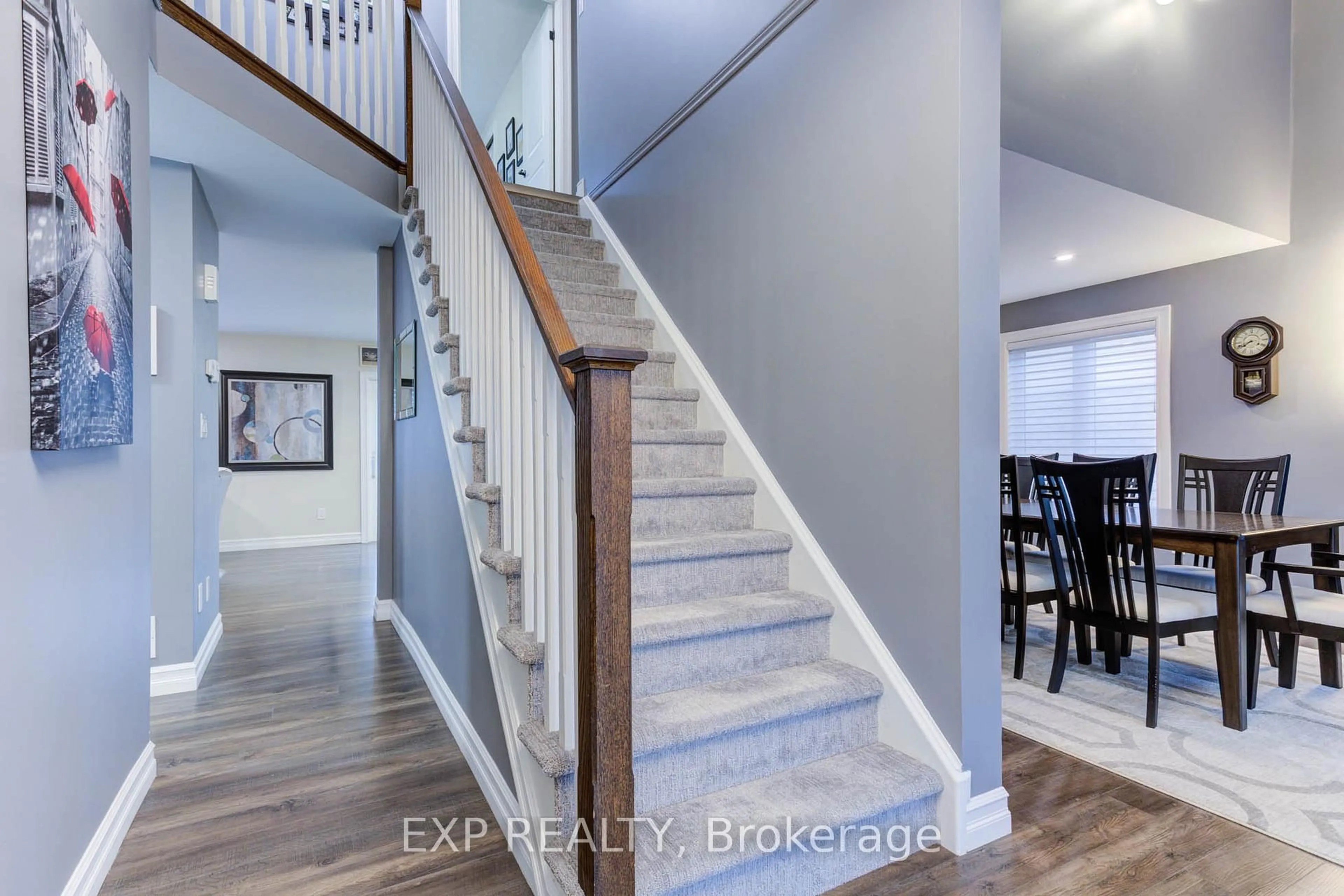 Indoor entryway for 128 Schmidt Dr, Wellington North Ontario N0G 1A0