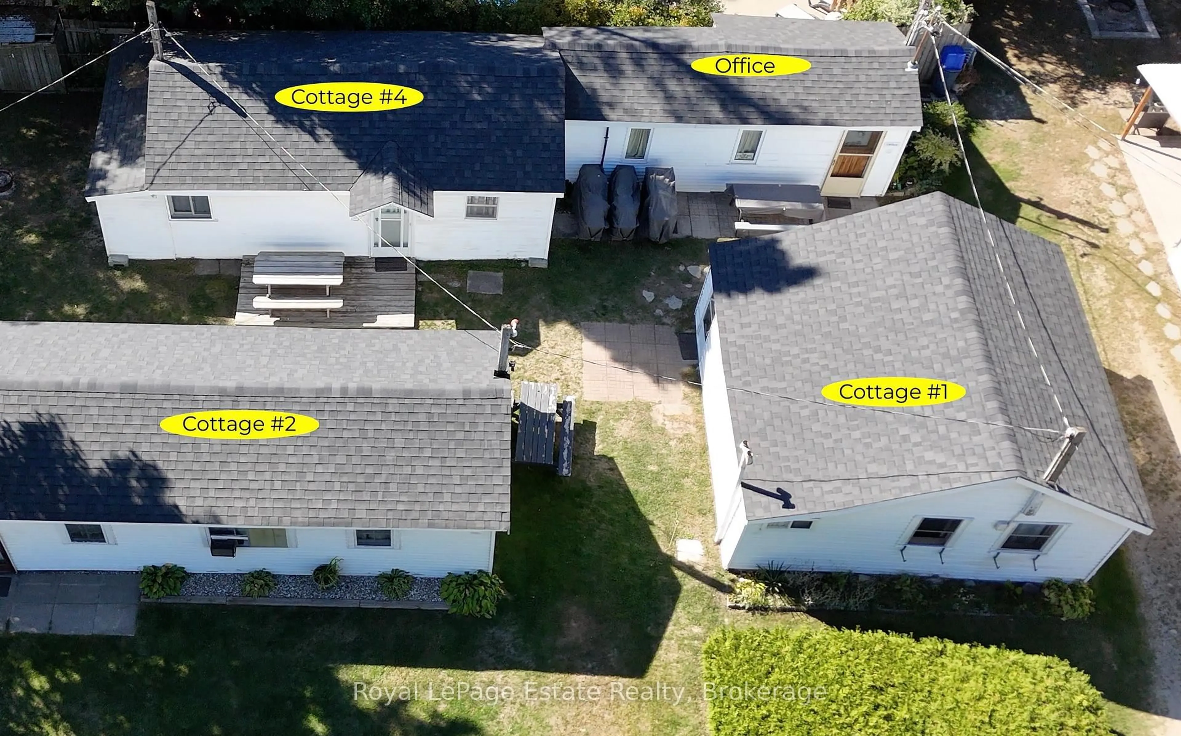 A pic from outside/outdoor area/front of a property/back of a property/a pic from drone, unknown for 104 Third Ave, South Bruce Peninsula Ontario N0H 2G0