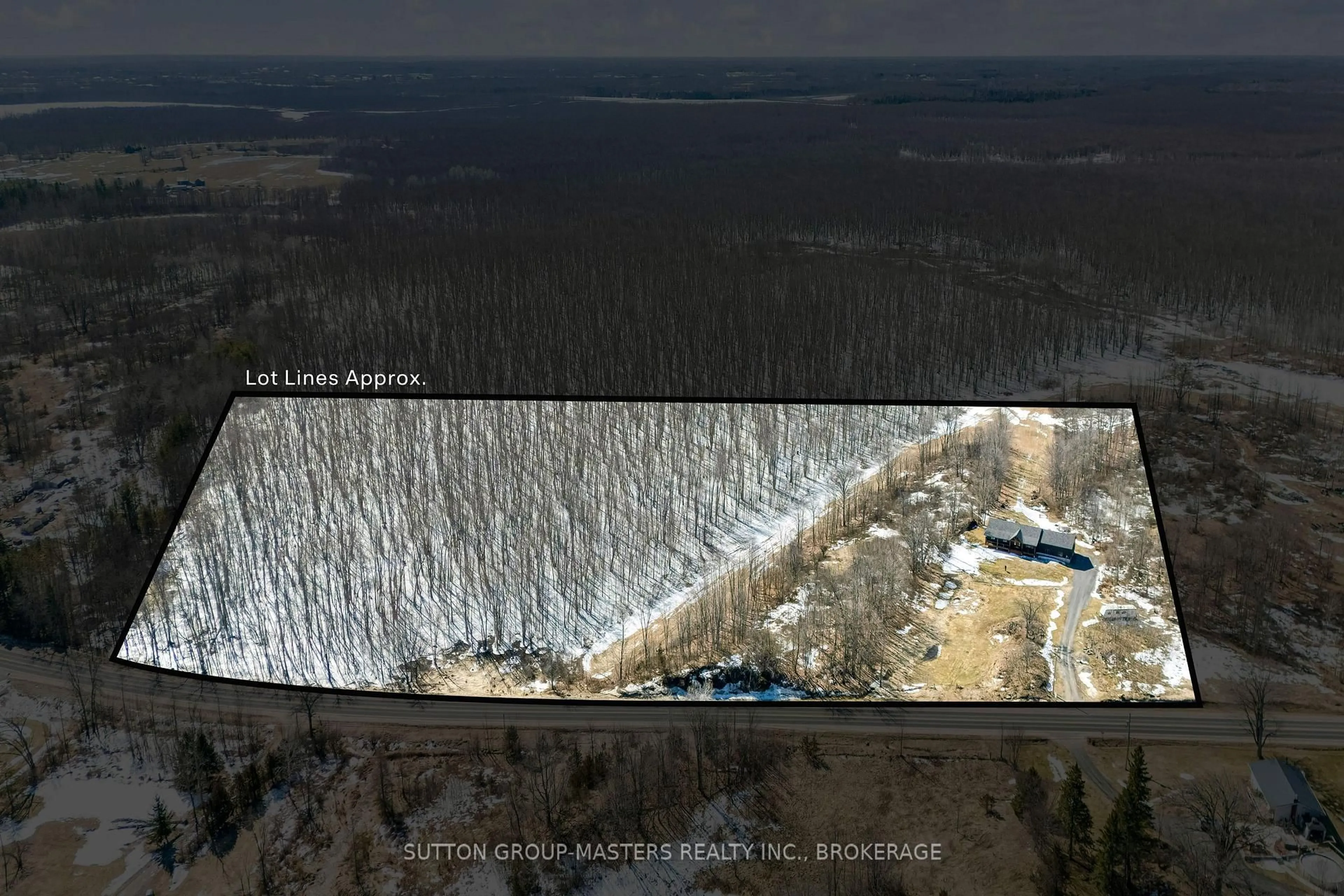 A pic from outside/outdoor area/front of a property/back of a property/a pic from drone, water/lake/river/ocean view for 4711 Bellrock Rd, Verona Ontario K0H 2W0