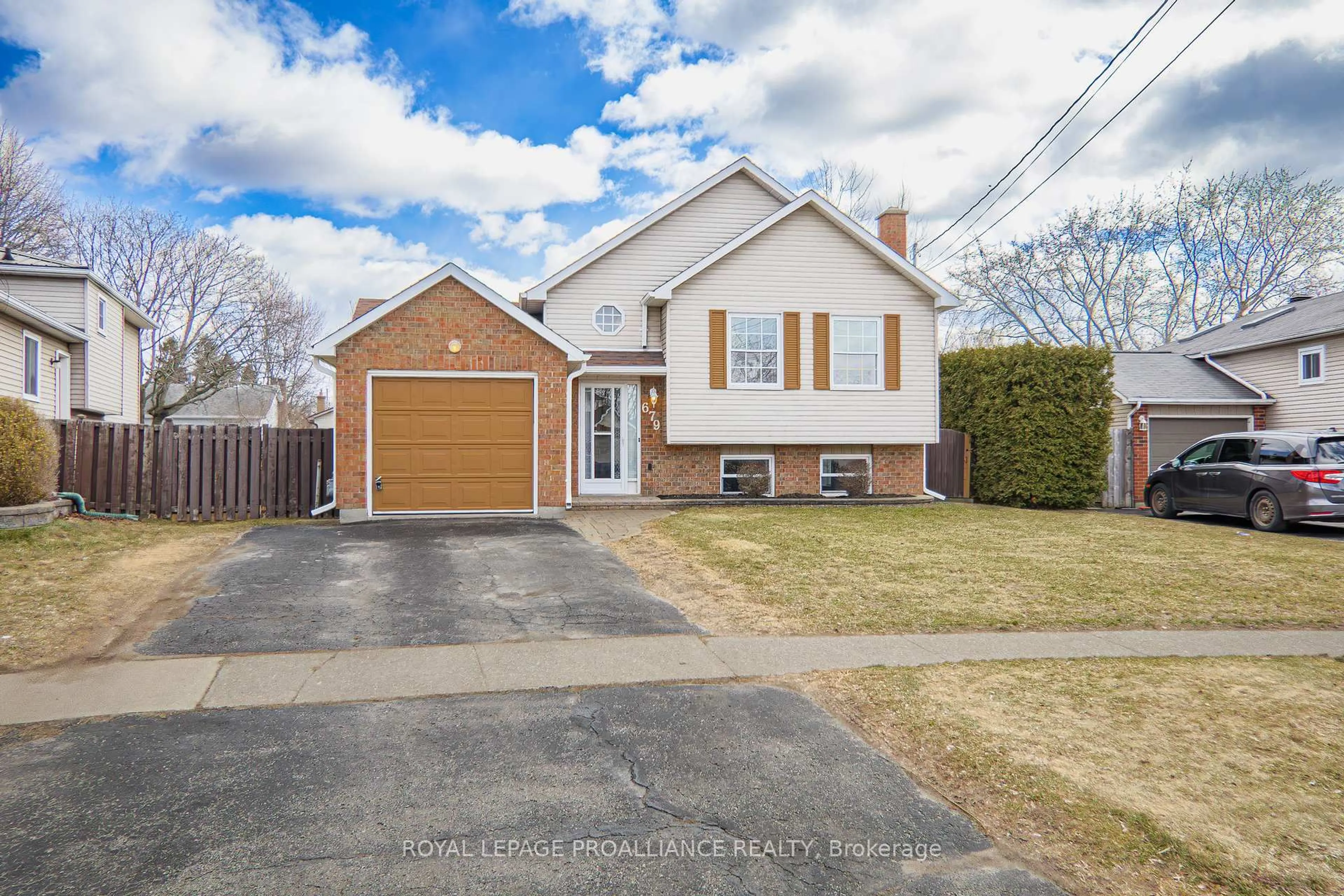 Home with brick exterior material, street for 679 Mackechnie Cres, Cobourg Ontario K9A 4Y1