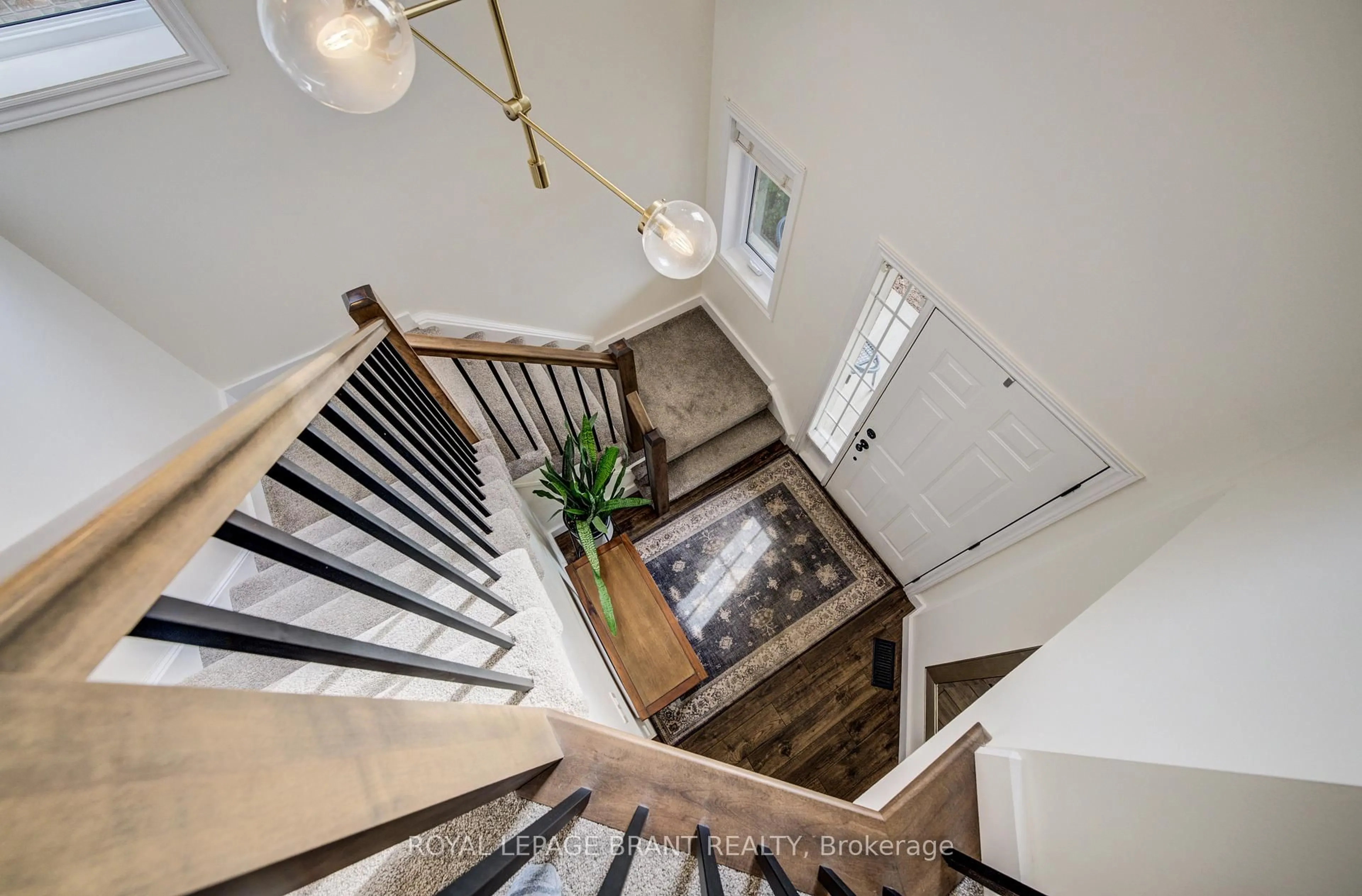 Stairs for 96 Wilton Rd, Guelph Ontario N1E 7L8