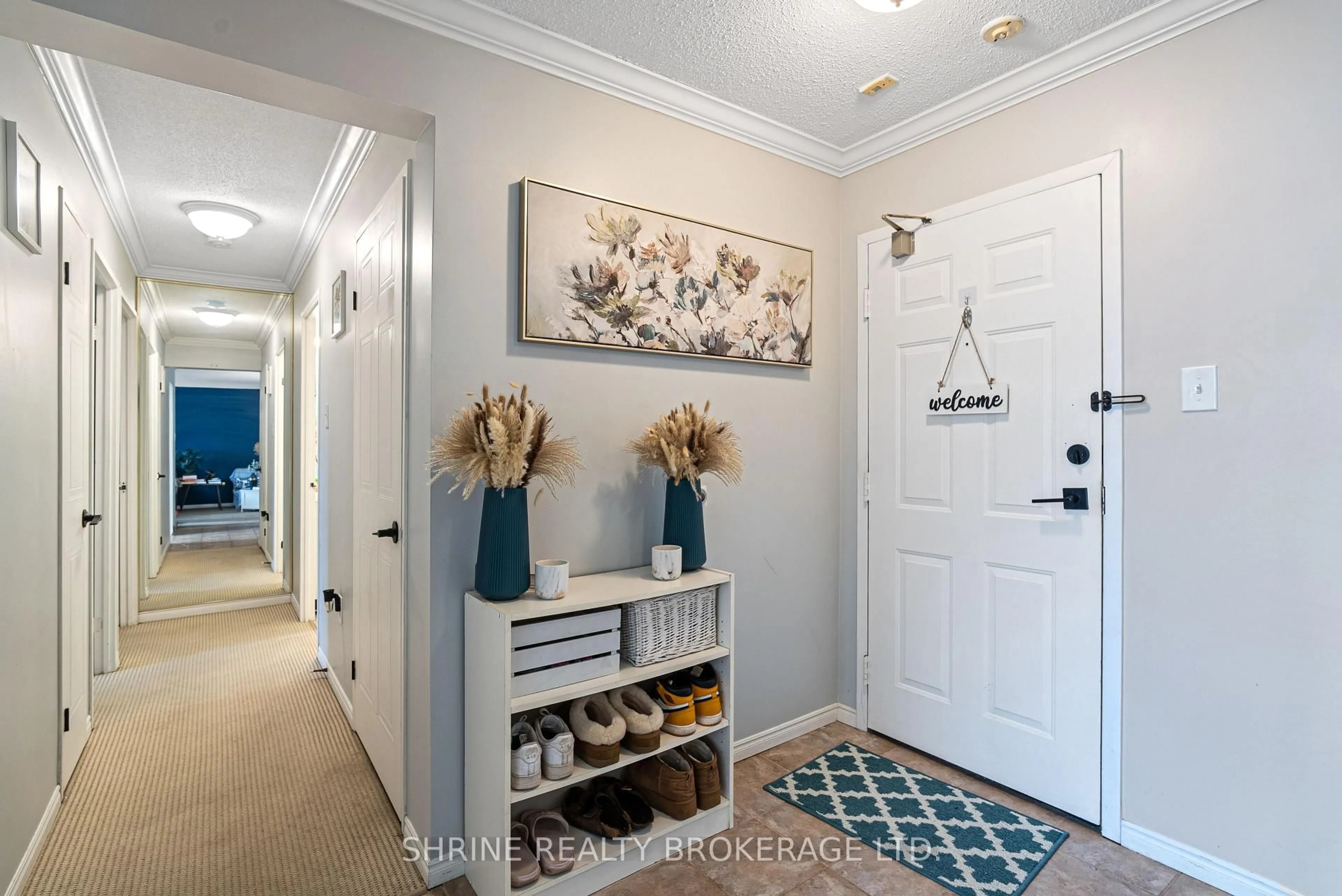 Indoor entryway for 95 Baseline Rd #1007, London South Ontario N6J 4X3
