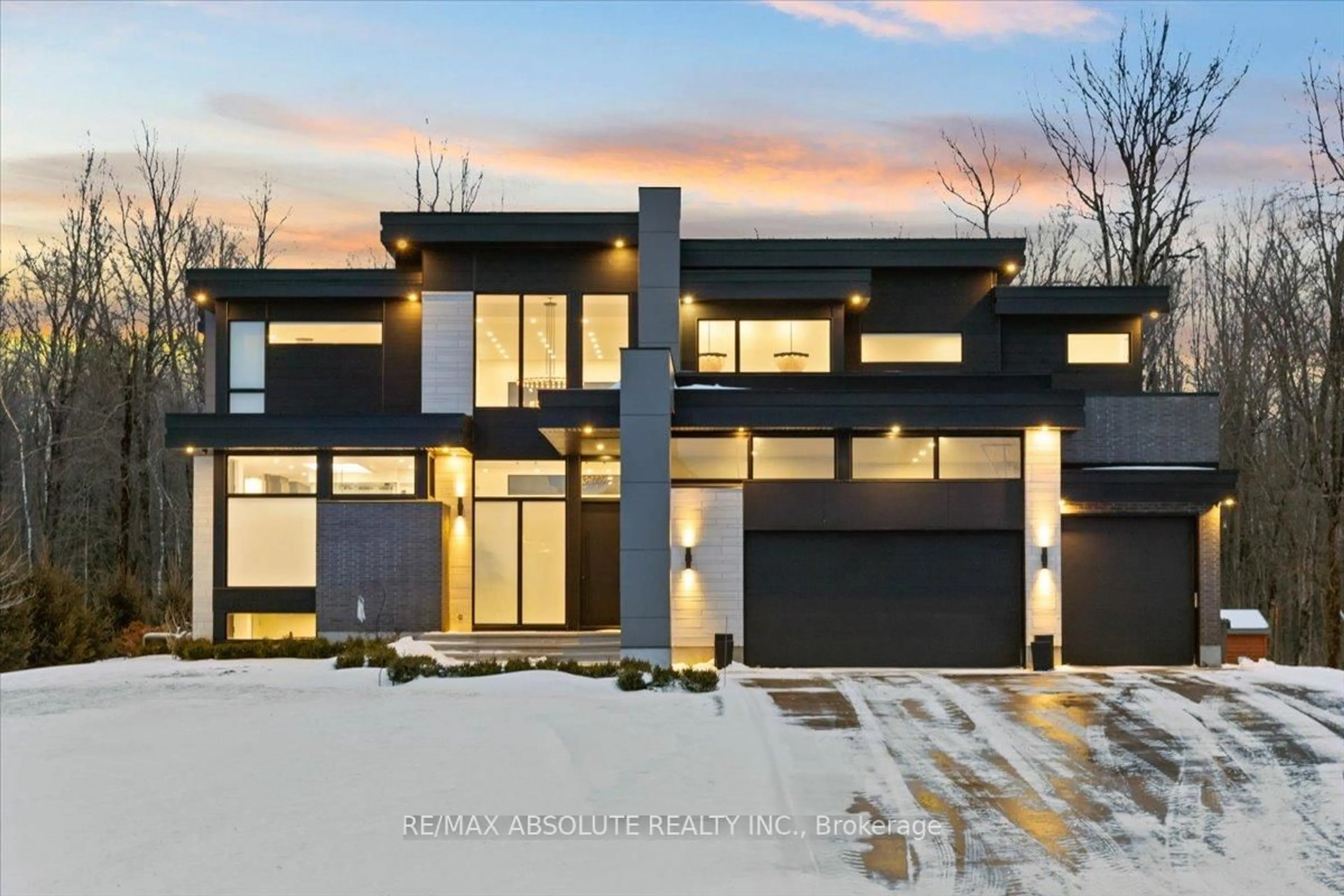 Home with brick exterior material, street for 553 SHOREWAY Dr, Greely Ontario K4P 0G3