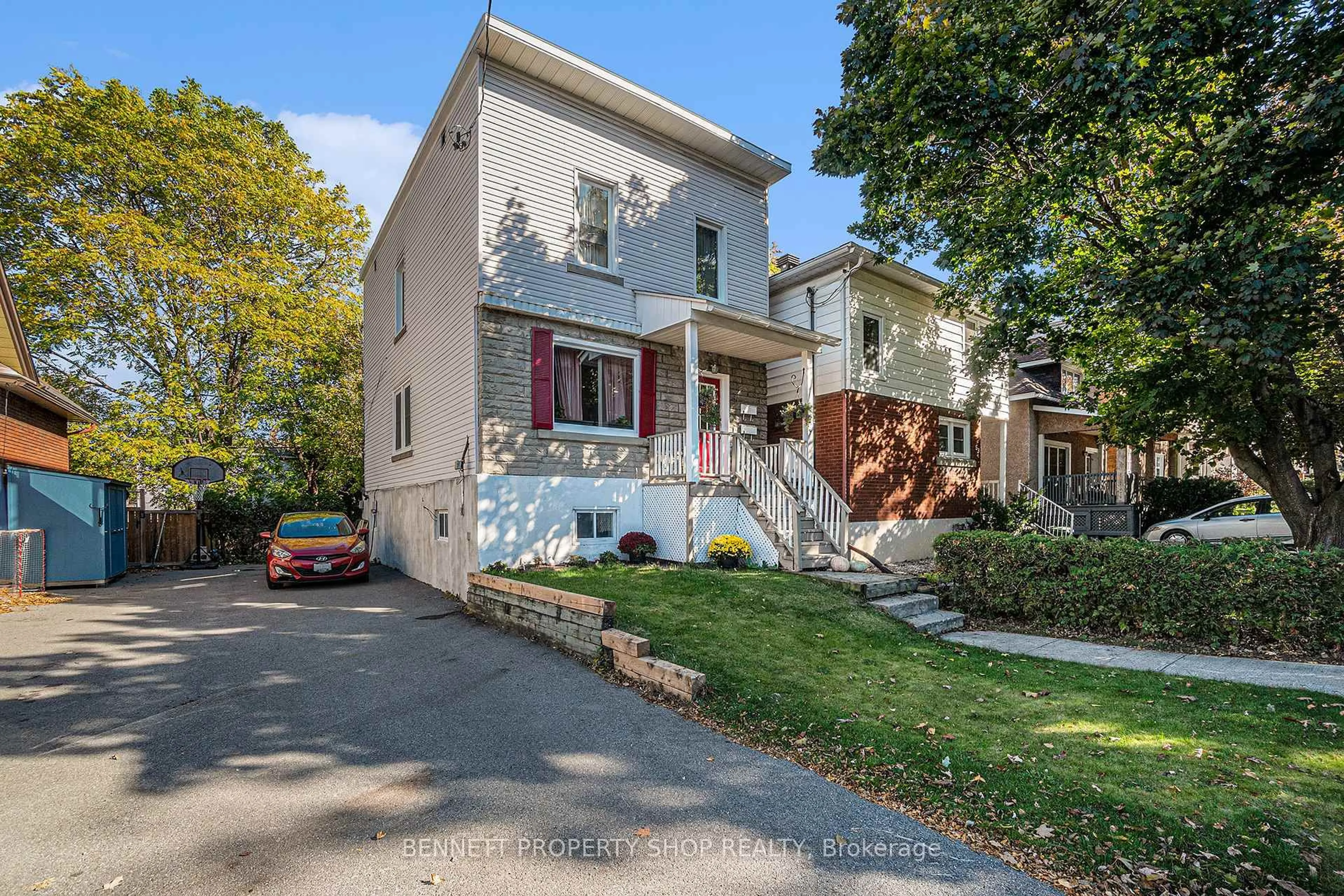 Unknown for 51 Smirle Ave, Ottawa Ontario K1Y 0S2