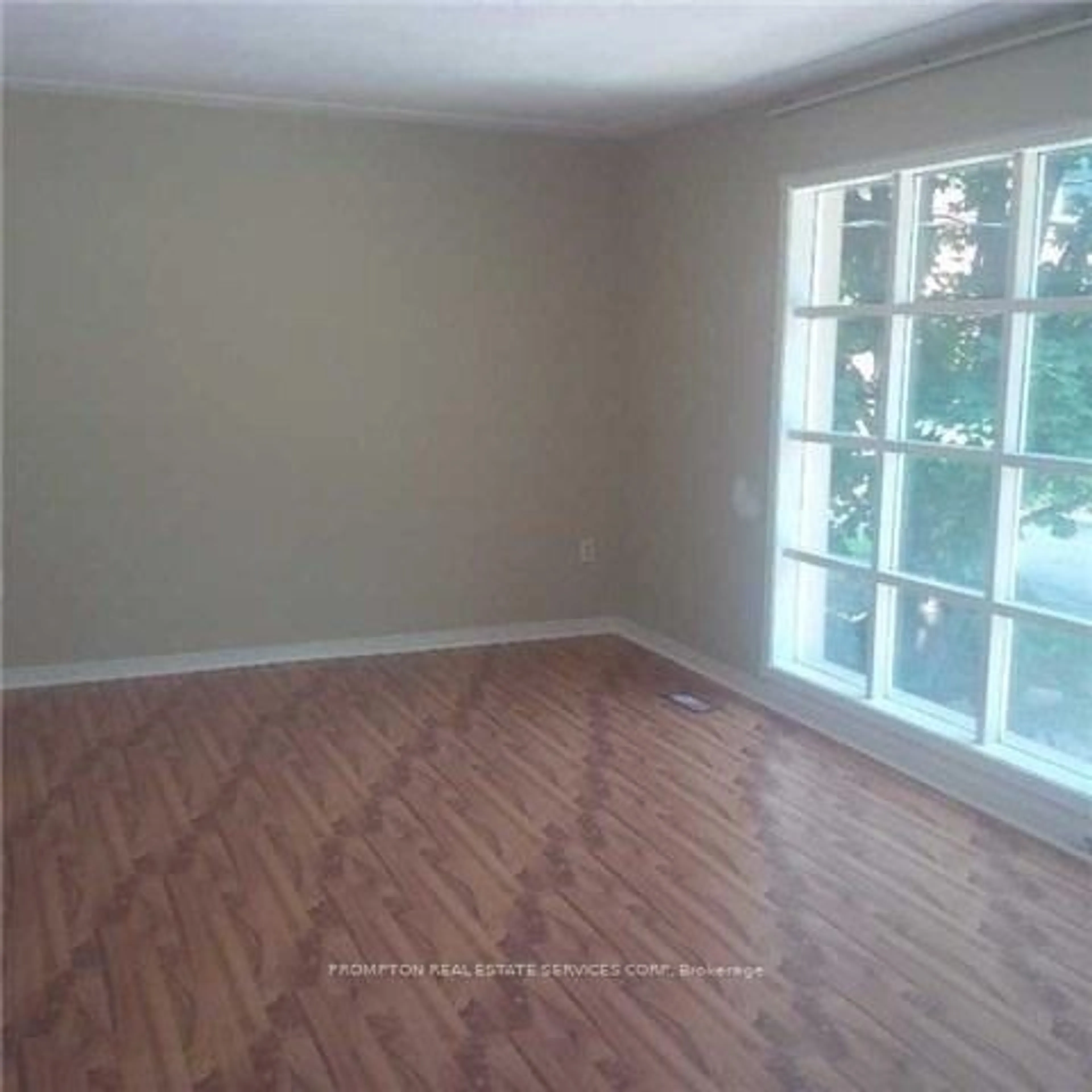 A pic of a room for 195 Cline Ave, Hamilton Ontario L8S 1W5