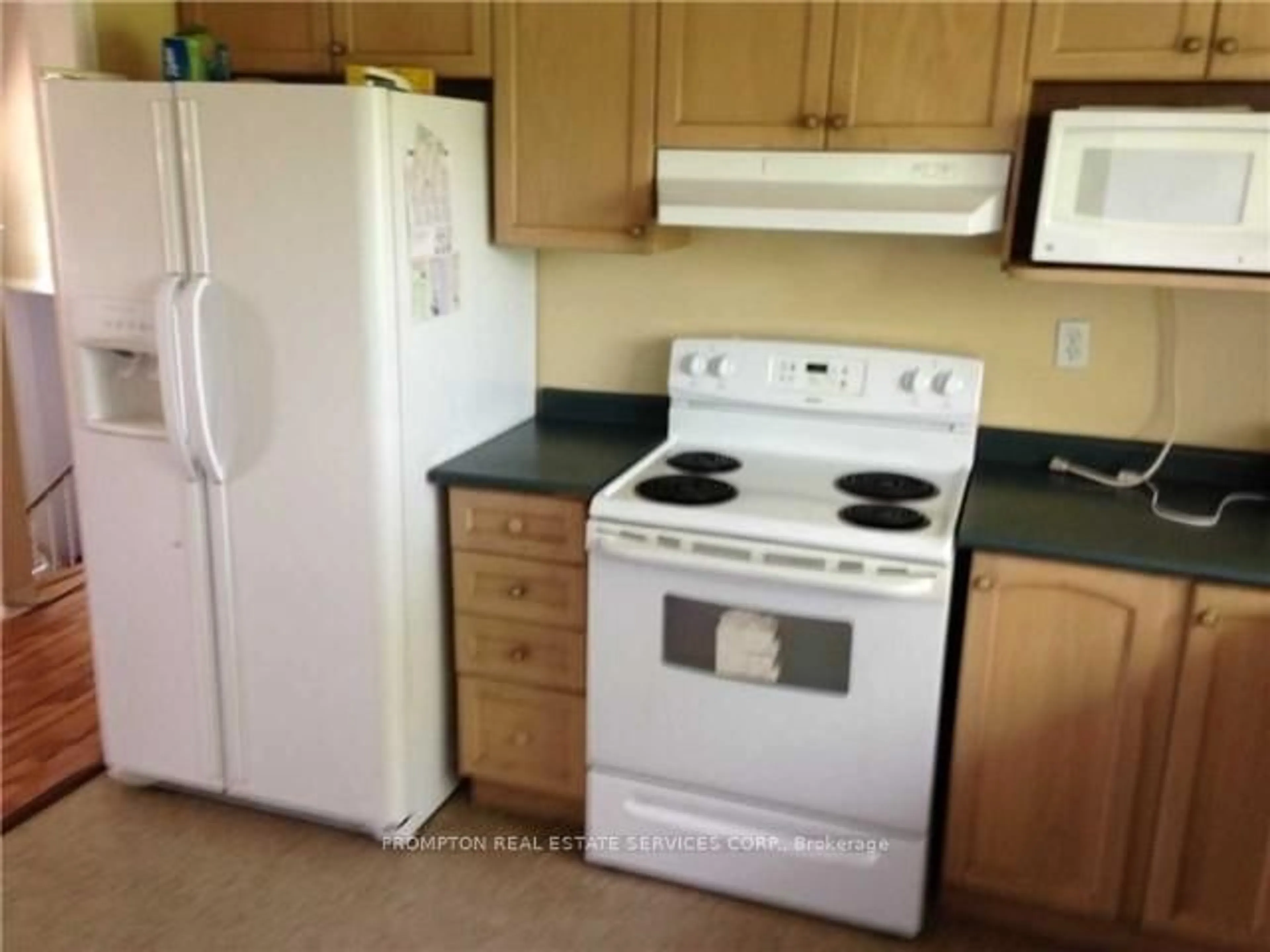 Standard kitchen, unknown for 195 Cline Ave, Hamilton Ontario L8S 1W5