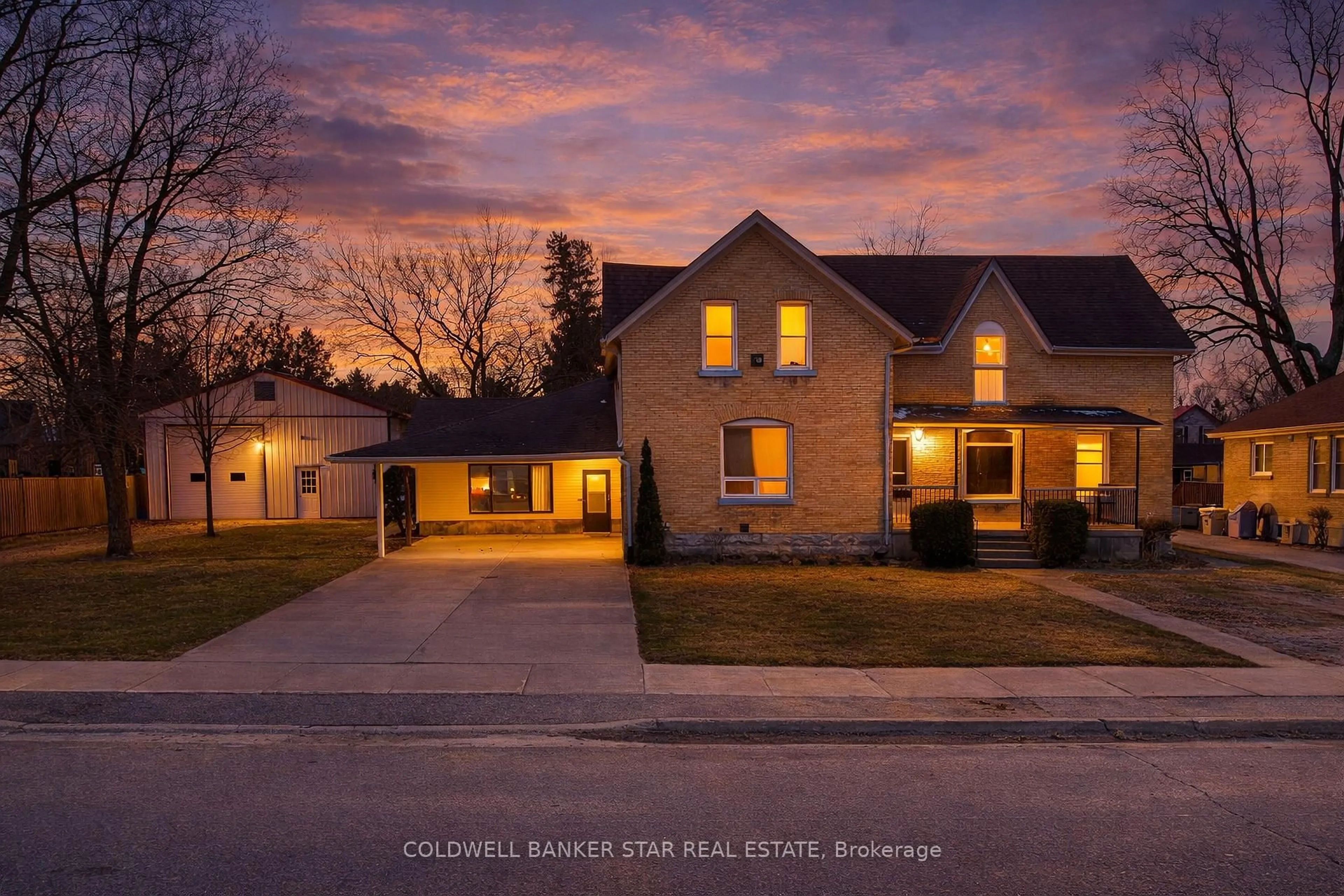 A pic from outside/outdoor area/front of a property/back of a property/a pic from drone, street for 179 Main St, North Middlesex Ontario N0M 1A0