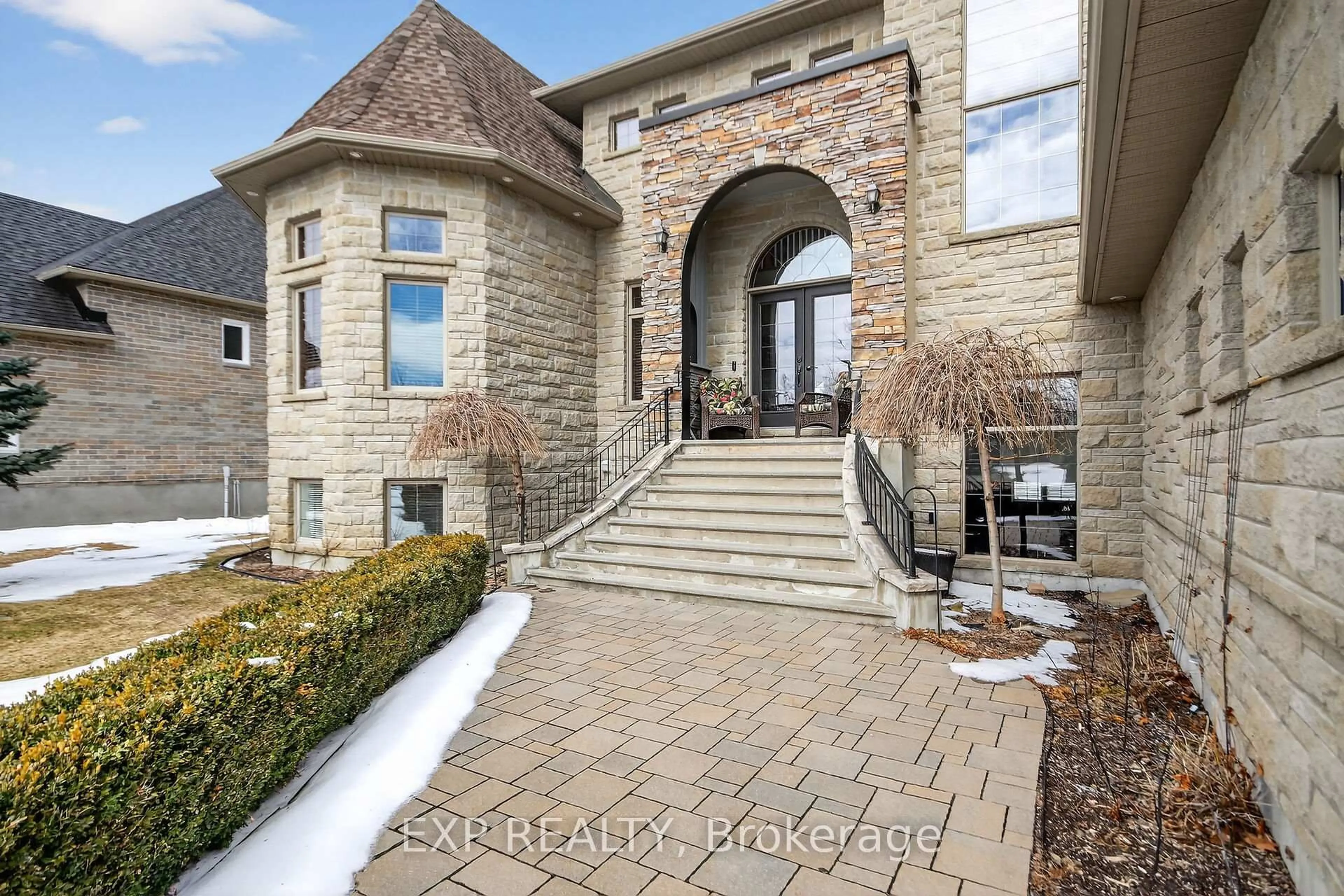 Home with brick exterior material, street for 6715 Suncrest Dr, Ottawa Ontario K4P 0B3