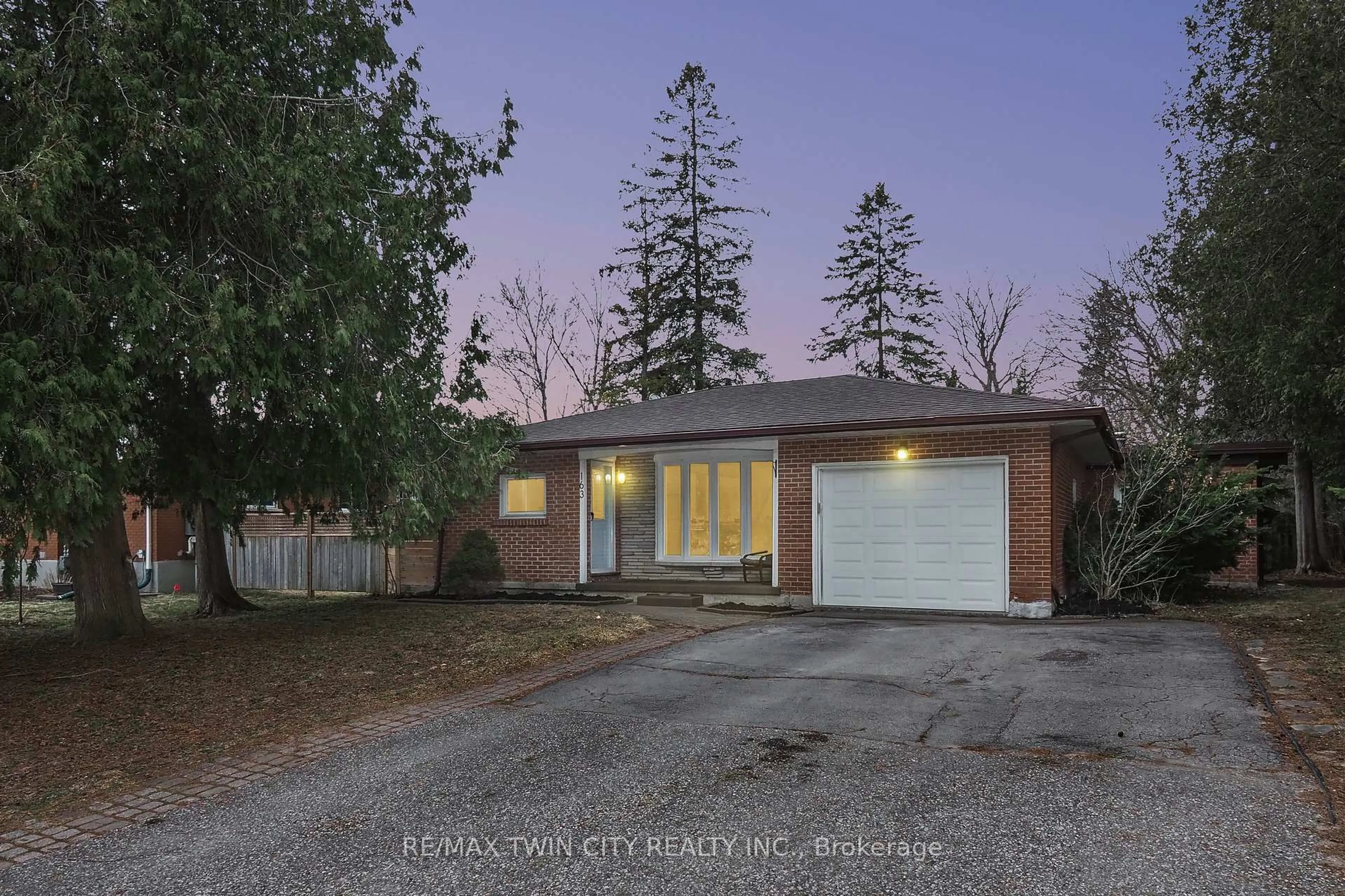 Home with brick exterior material, street for 163 Pinegrove Cres, Waterloo Ontario N2L 4T9