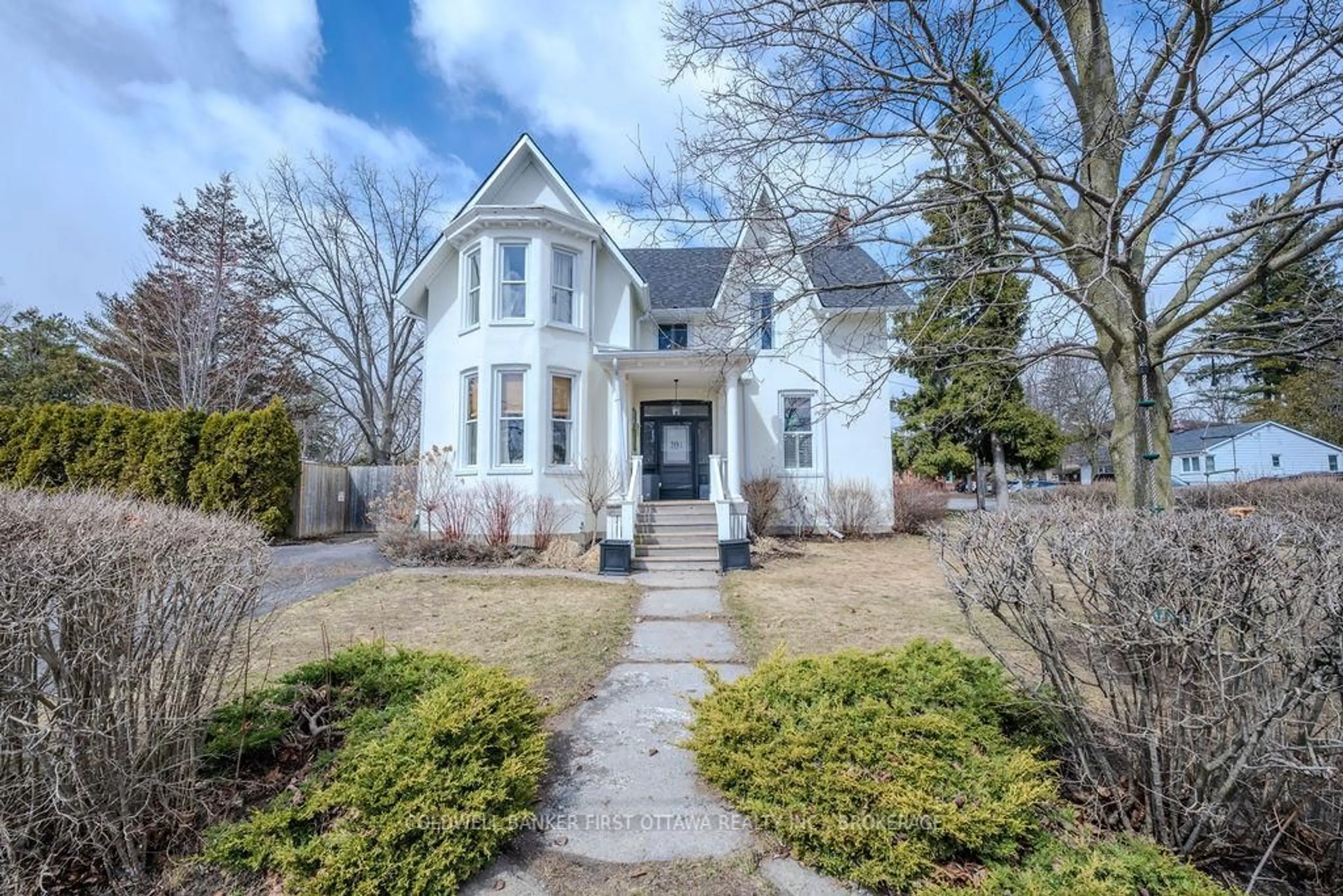 Unknown for 201 Bridge St, Greater Napanee Ontario K7R 2E5