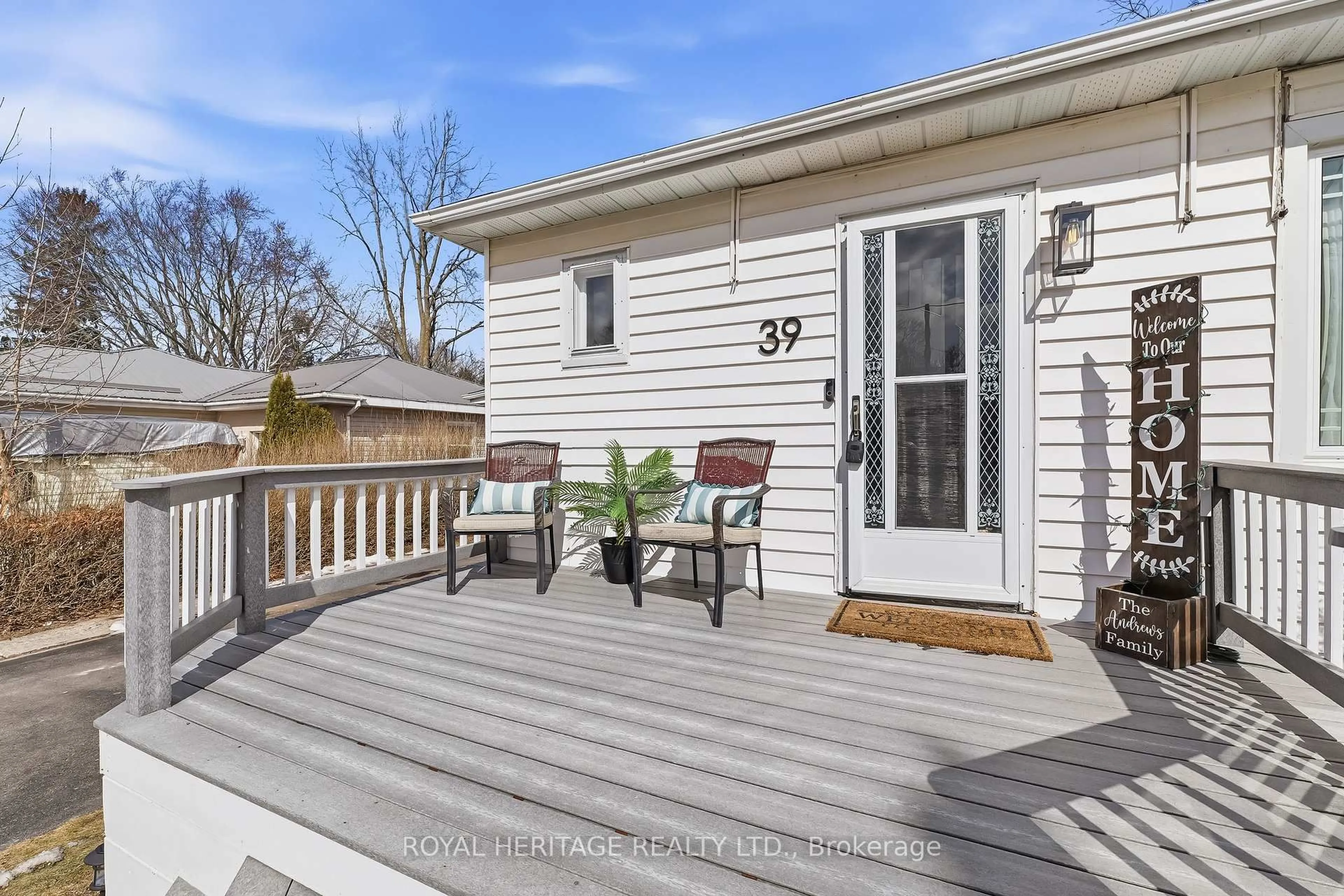 Patio, street for 39 Meade St, Brighton Ontario K0K 1H0