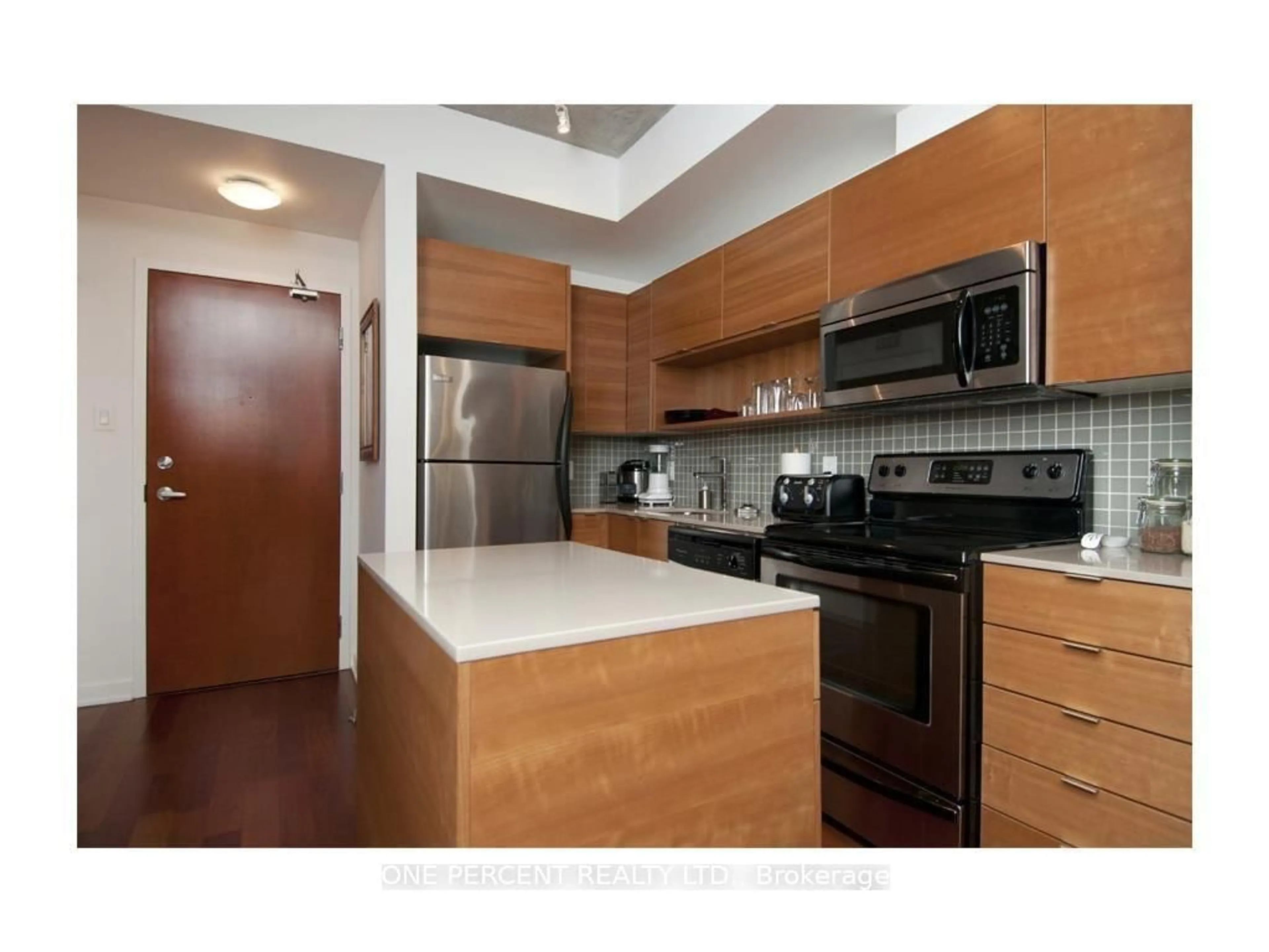 Standard kitchen, unknown for 324 Laurier Ave #1208, Ottawa Ontario K1N 6P6